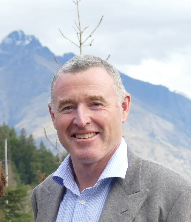 Southern Lakes Trails