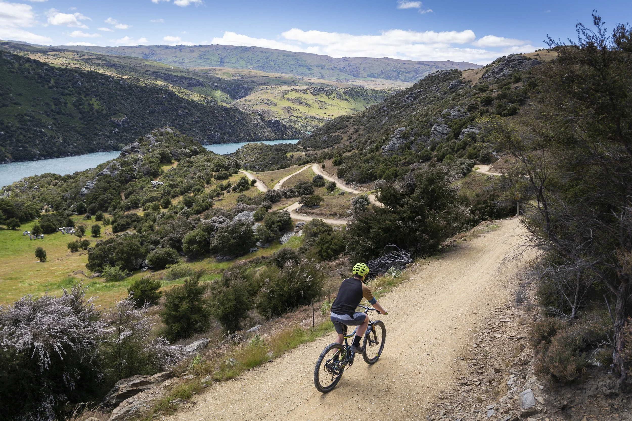 Southern Lakes Trails