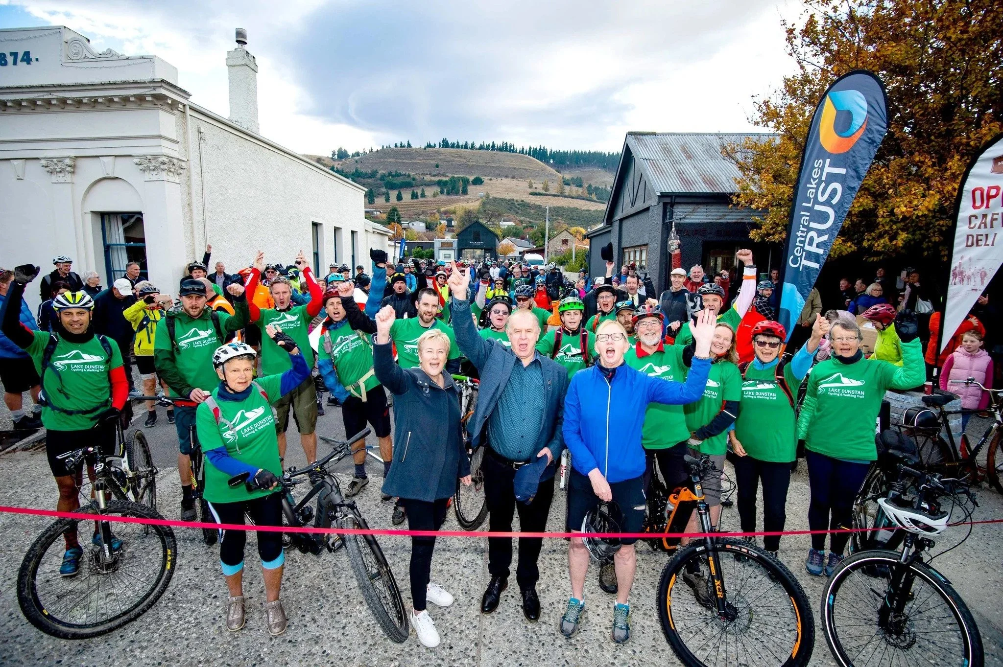 Southern Lakes Trails