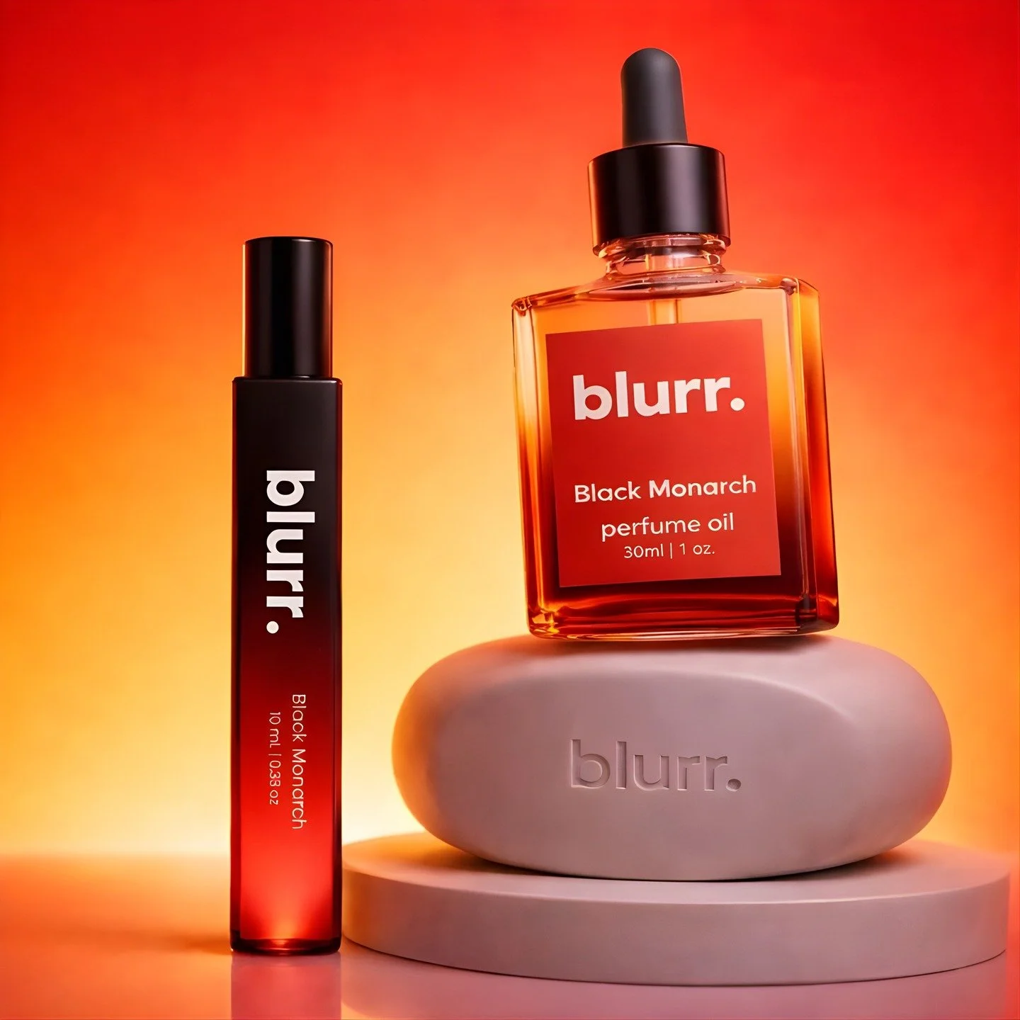 Black Monarch, where confidence meets command.
A bold, long-lasting perfume oil inspired by Creed Aventus, crafted for those who leave a lasting impression.

This powerful blend opens with vibrant bergamot, blackcurrant, pineapple, and apple, unfolds