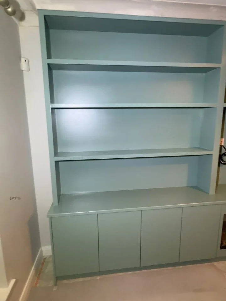 ✨ We&rsquo;ve brought a TV unit to life in the elegant Dix Blue shade 🎨
A fresh, modern tone that completely transforms the room&rsquo;s atmosphere 🏡💎

📌 Fine details, flawless finish, and a result that catches every eye.

#FurniturePainting #Dix