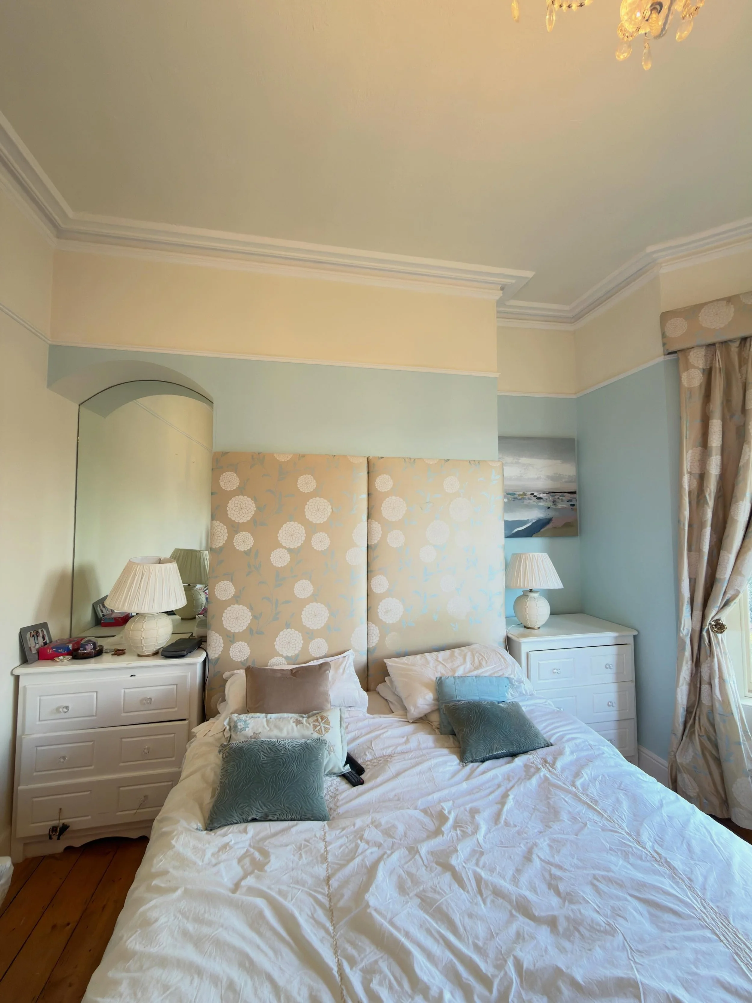 Water-damaged ceiling coving in the bedroom and bathroom fully repaired and restored. Finished with a fresh coat of paint and a light blue feature wall behind the bed for a clean, modern look. ✨

#DeluxeCoatings #CovingRepair #WaterDamageRestoration 