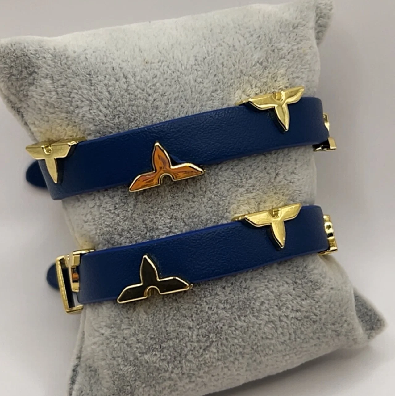 BLUE BELT BRACELET SET $25.00