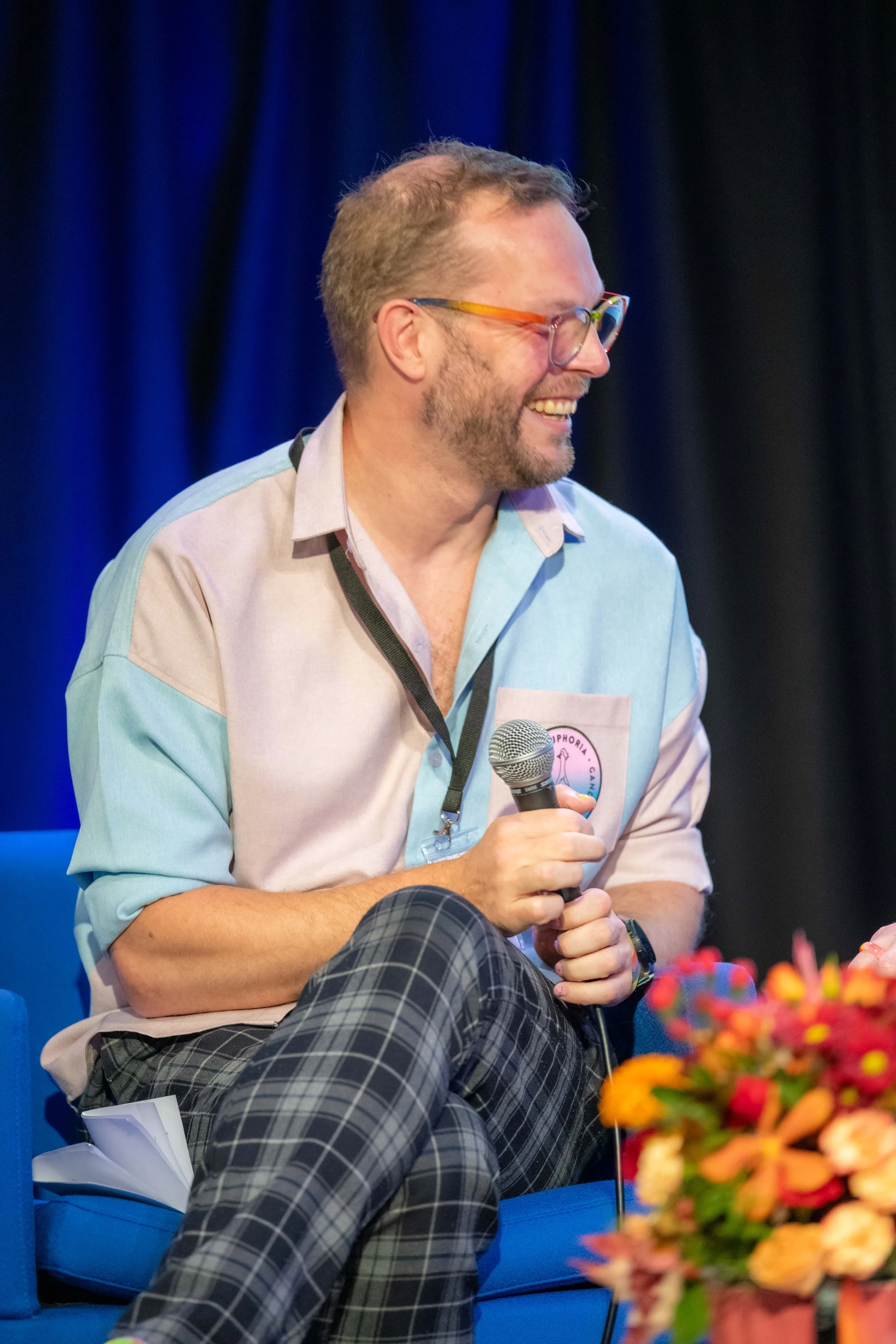 Selling Out_Teague Leigh_190426-2.jpg