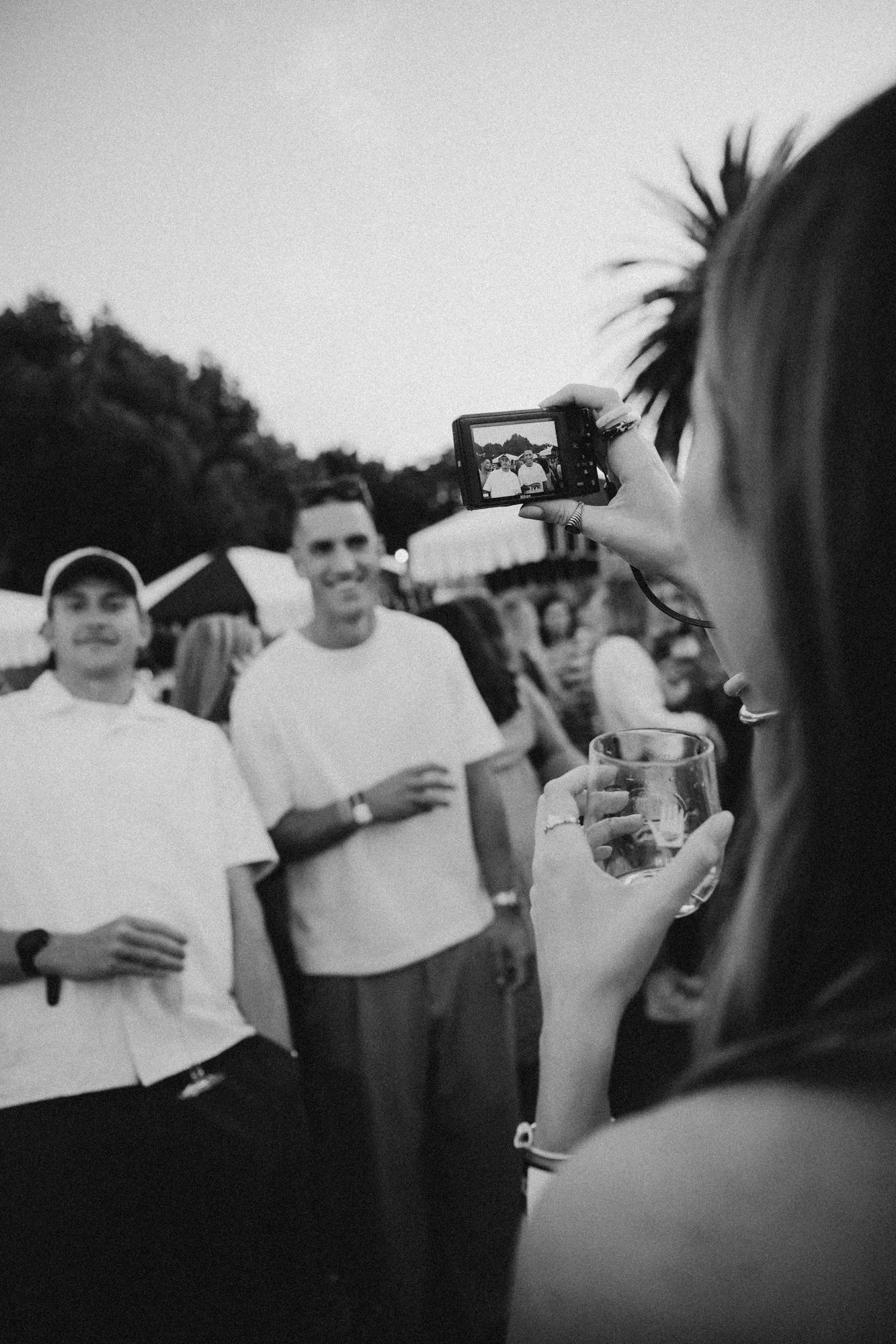 135_Bird in hand_MEAGHAN COLES__MKC1904.jpg