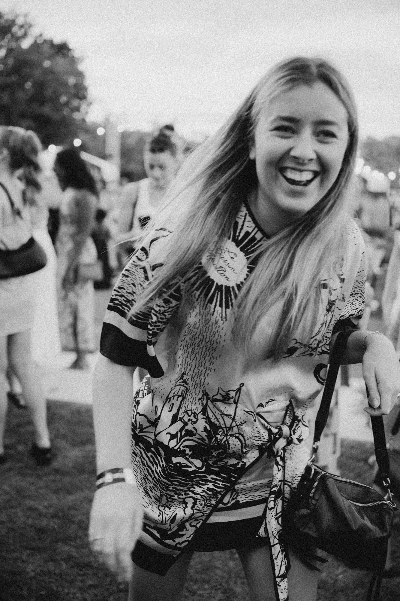 131_Bird in hand_MEAGHAN COLES__MKC1865.jpg