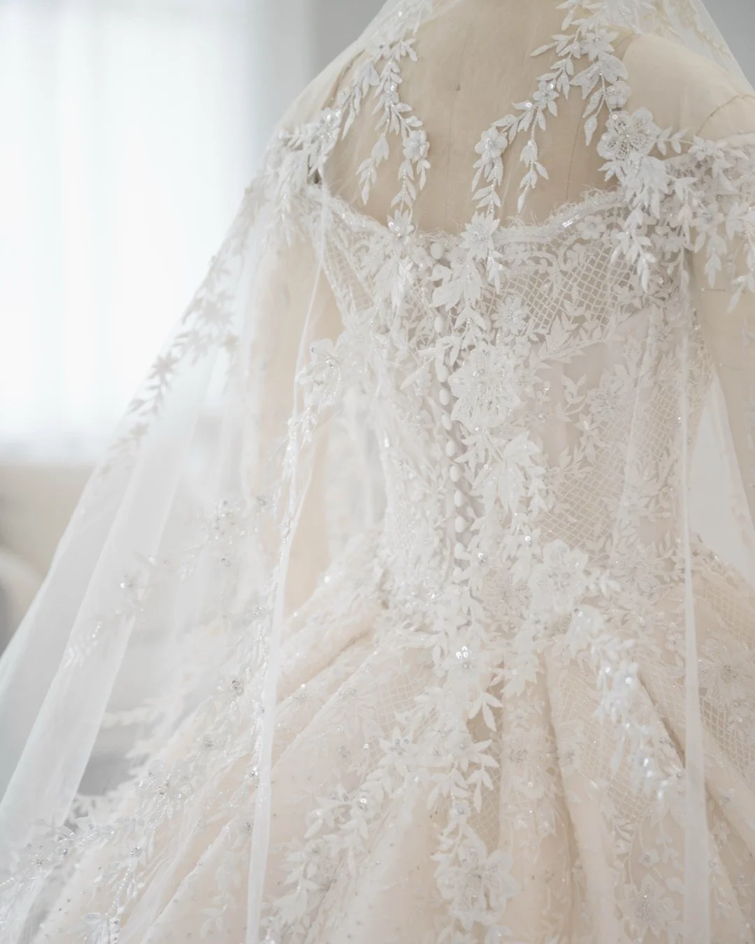 3_Paolo Sebastian_Deltra Goodrem_MEAGHAN COLES__MKC0929-Enhanced-NR.JPG