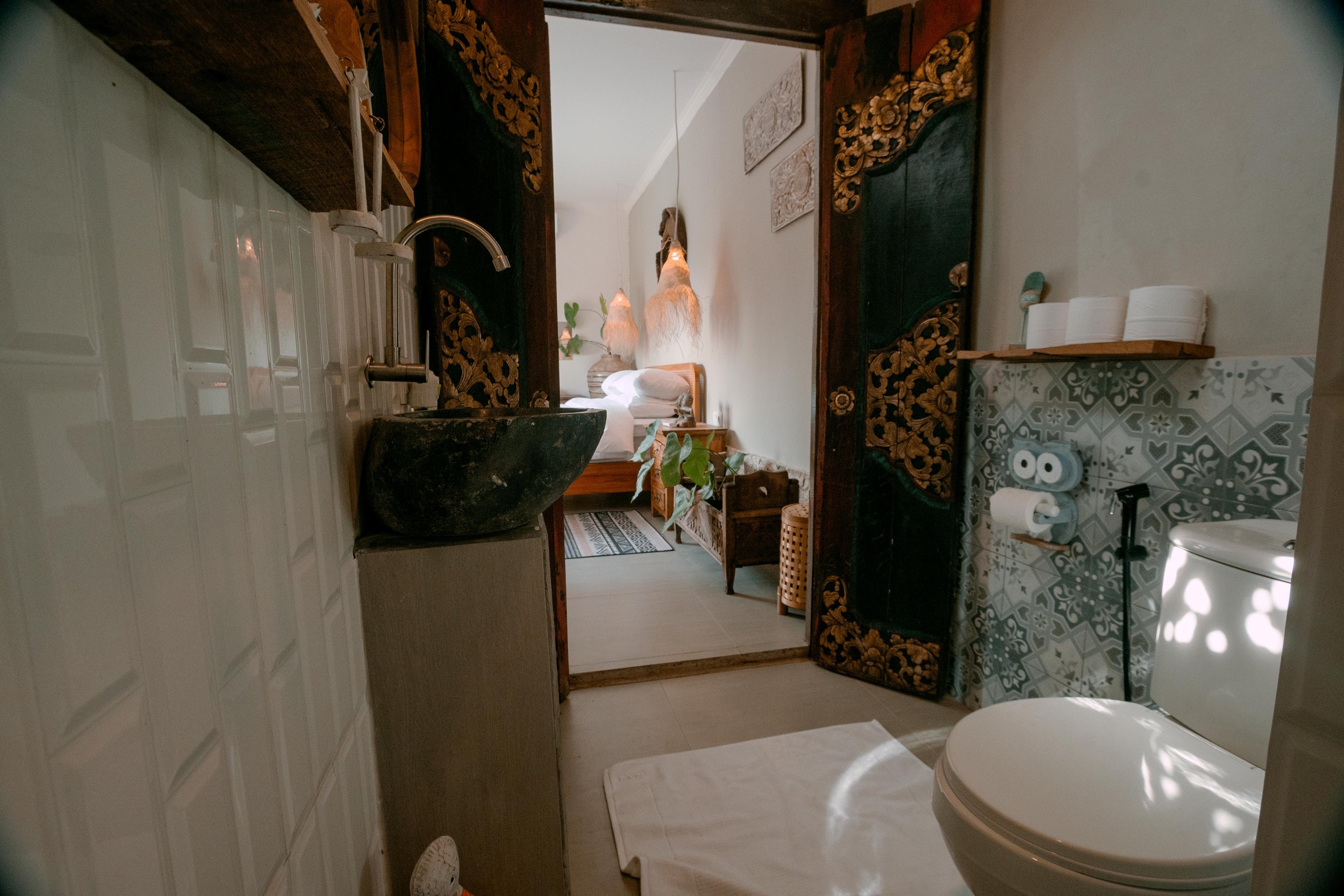 Villa two ensuite inward view