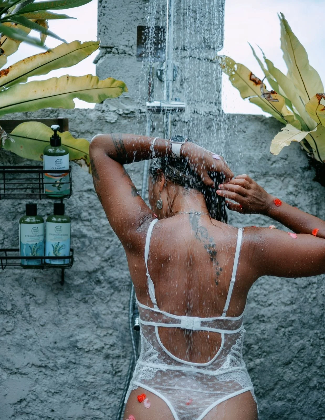 Master ensuite outdoor shower