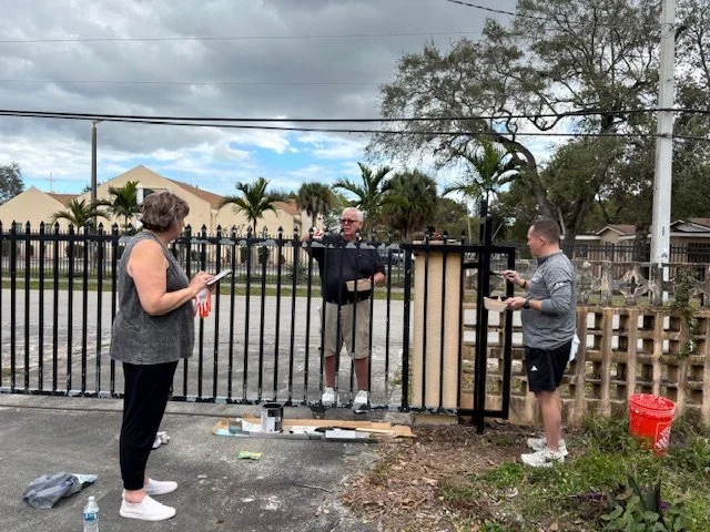 Gate painting 2.jpeg