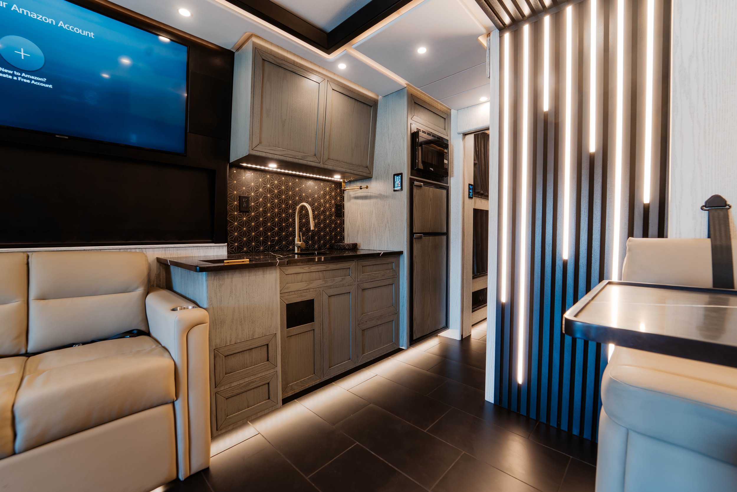 Storm Trooper coach interior — frame 6