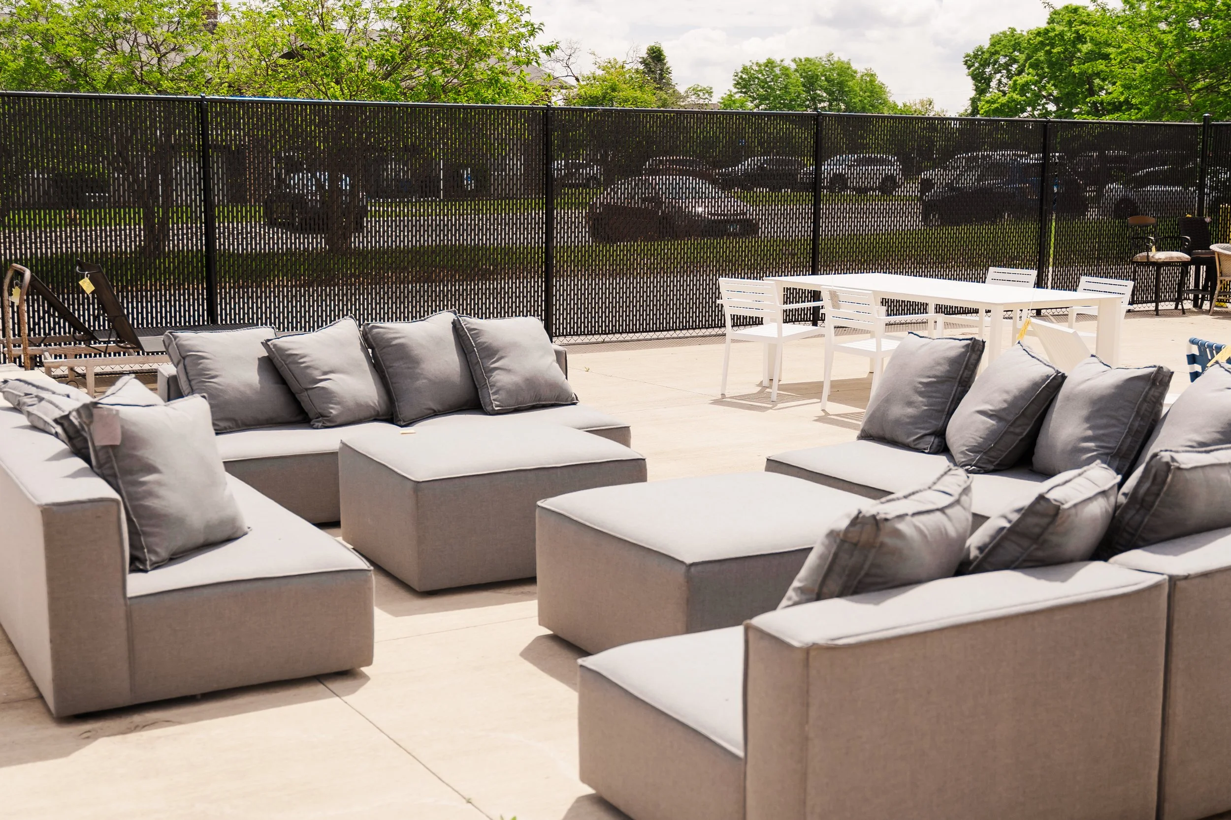 How the Right Outdoor Furniture Can Transform Your Backyard