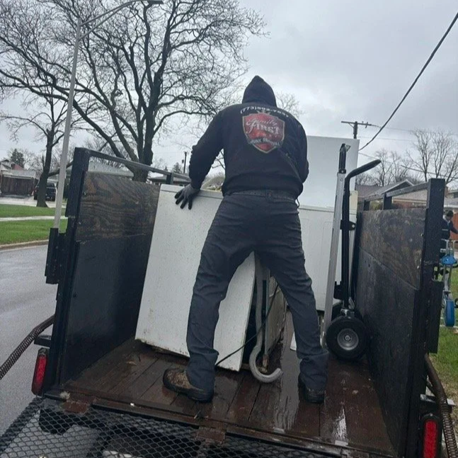 elk+grove+vilage+appliance+removal.png
