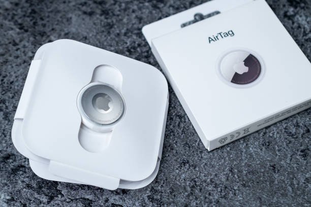 AirTag in box