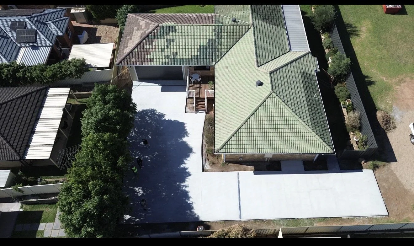 Mount Annan 180m2 Plain concrete cove finish