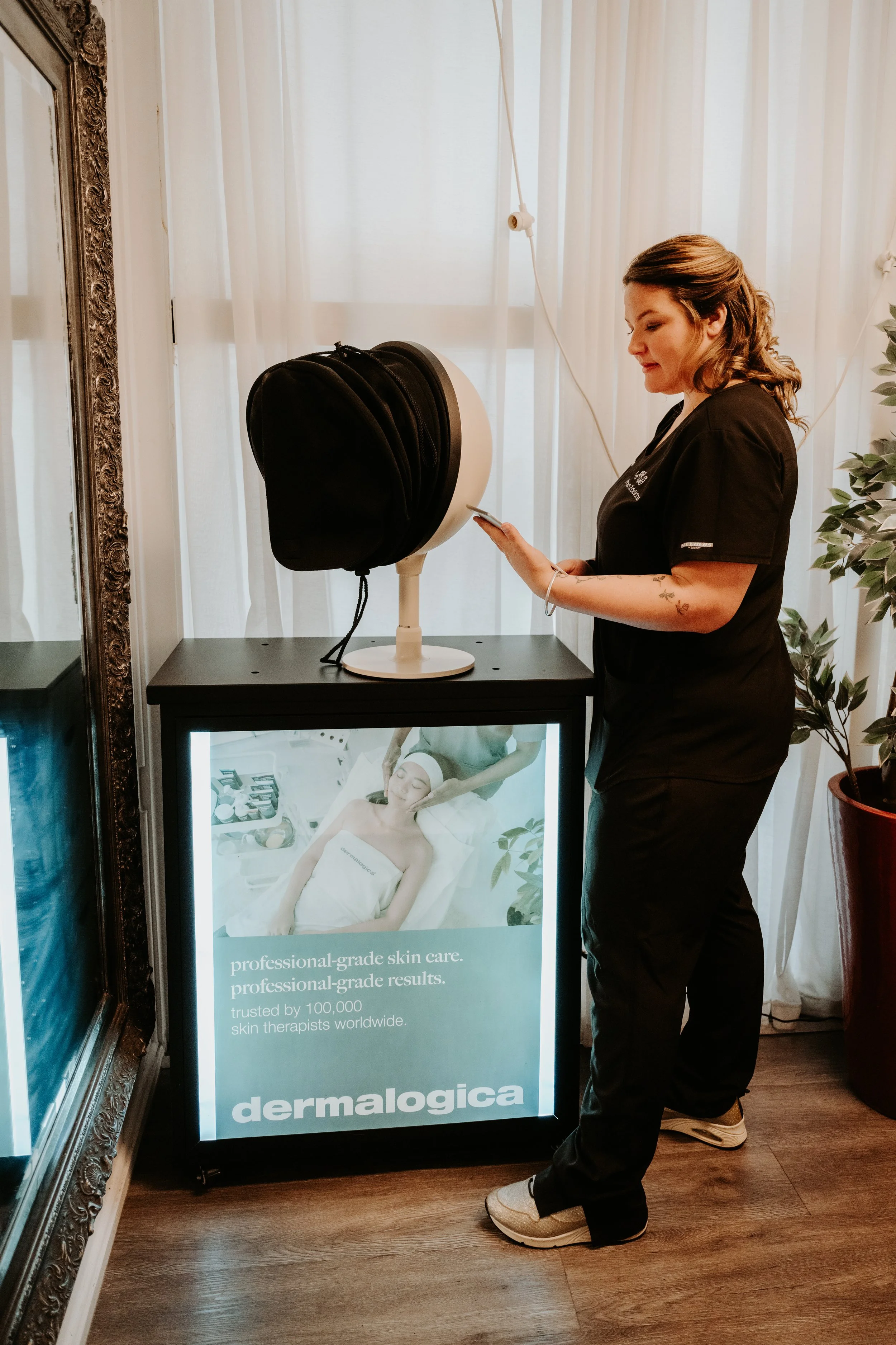 5 Reasons Why You Need a Skin Analysis With Us (And What We Do Differently)