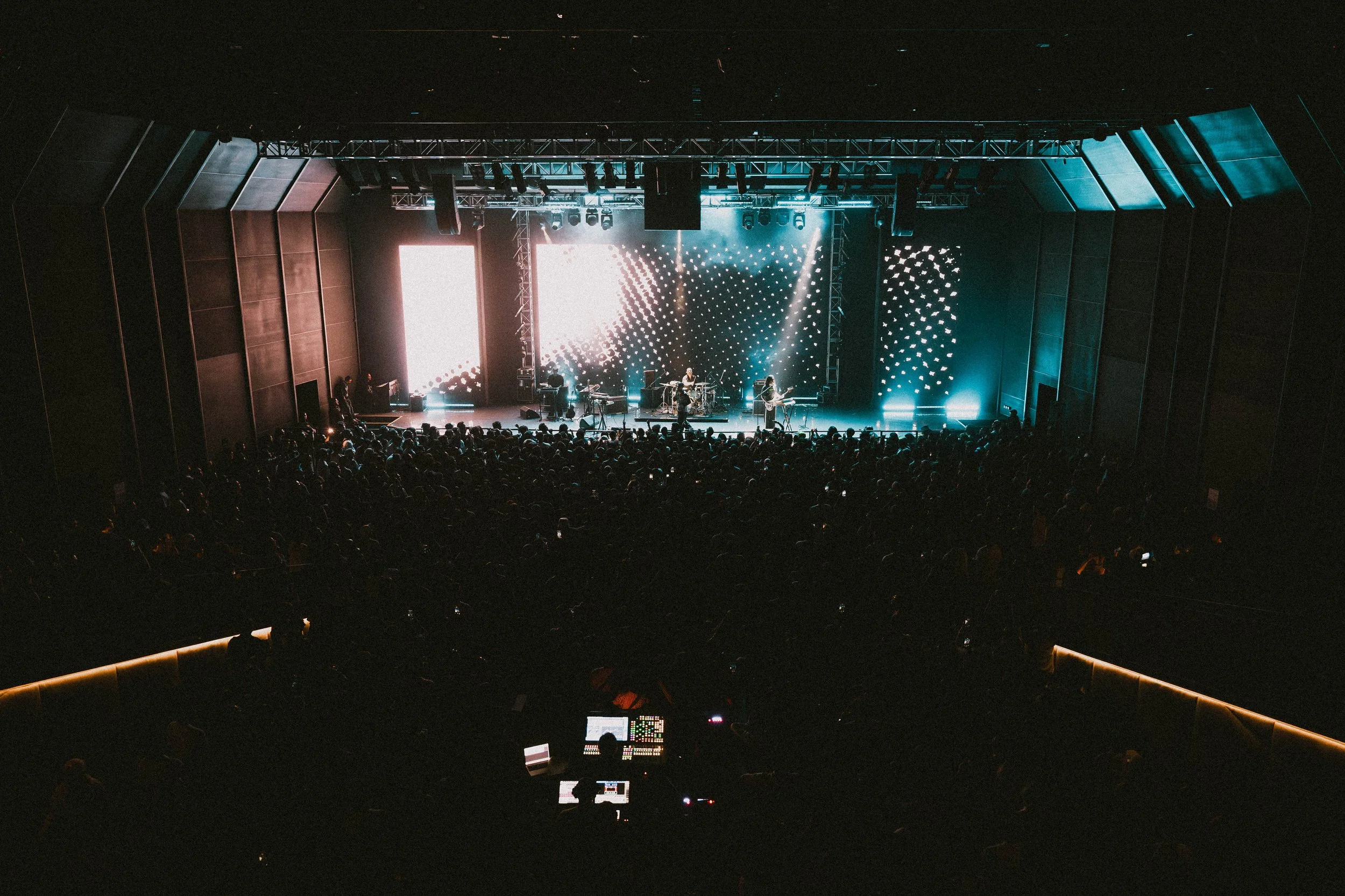 2025-08-16 Elephant Kind - Indonesia Tour Bandung-4023.jpg