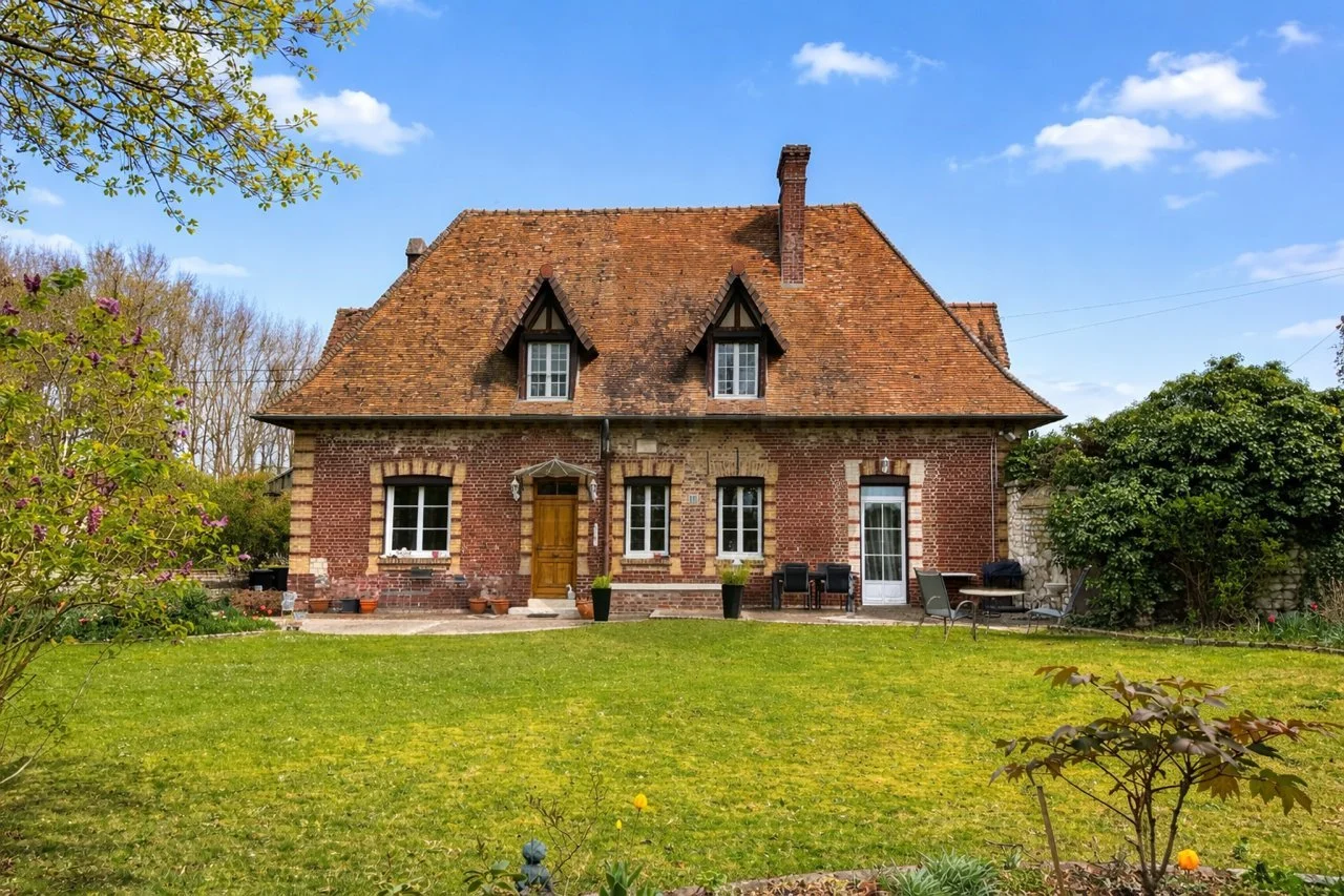 Maison 6 pièces 128 m² · au Vaudreuil · 128 m² · 325 000 €