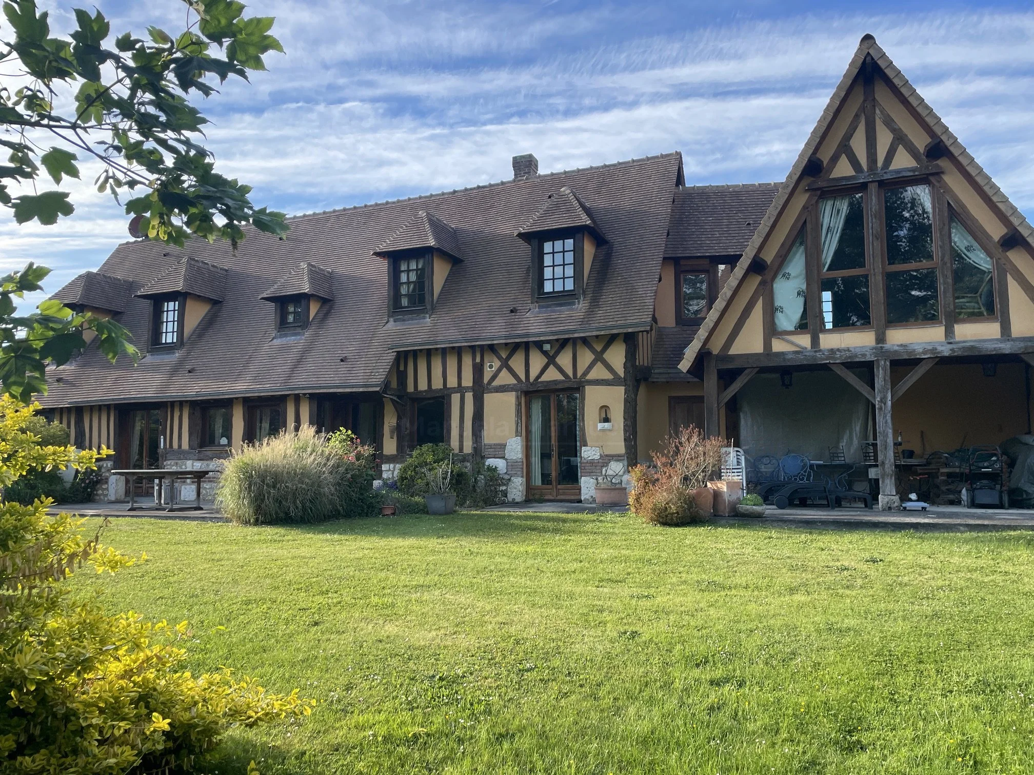 Maison à vendre dans domaine privé