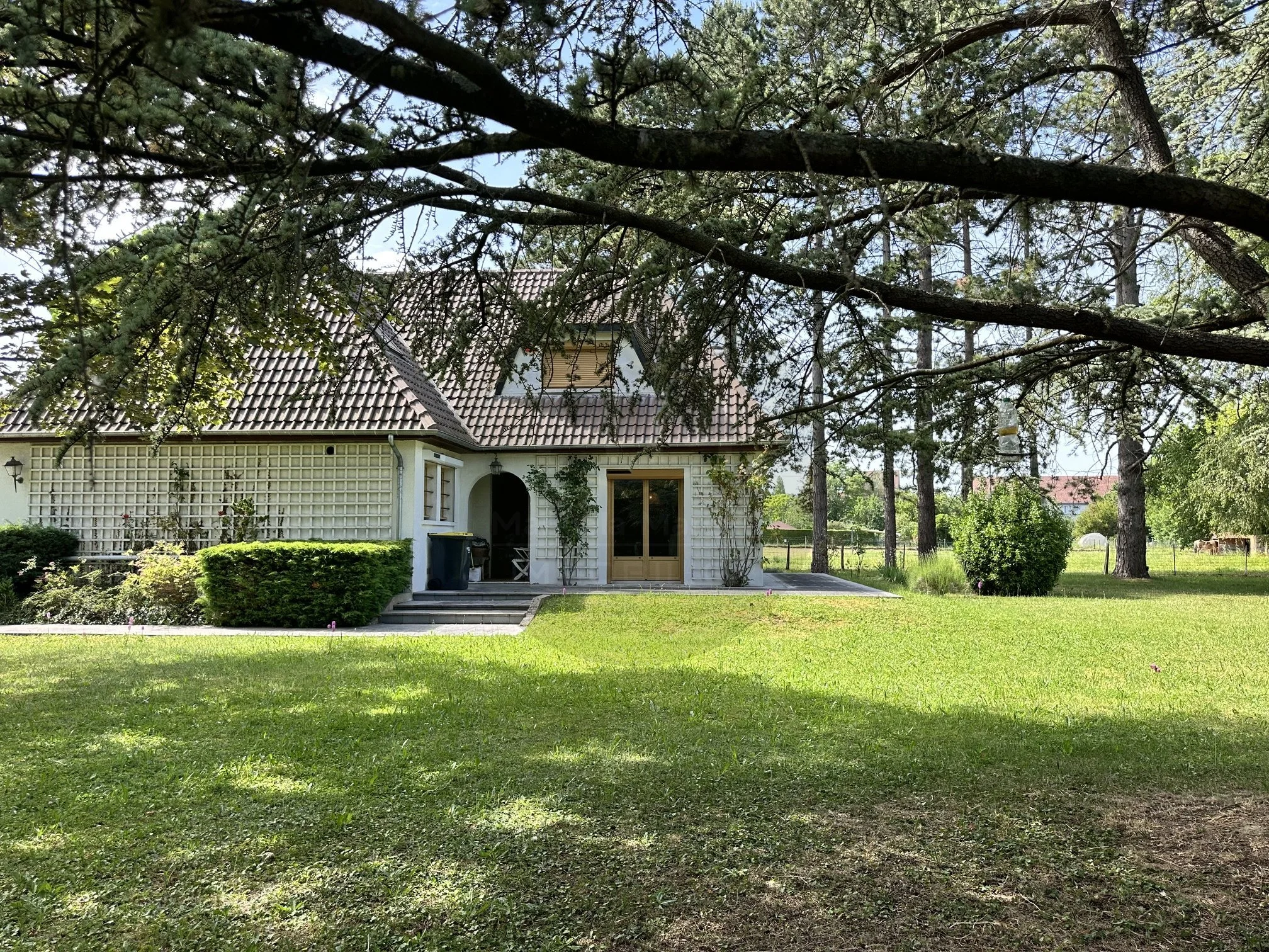 Maison Saint-Pierre-du Vauvray