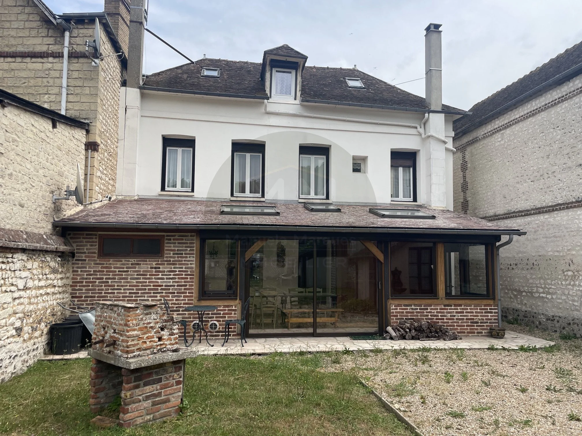 Maison en Bord de Seine Saint Pierre du Vauvray