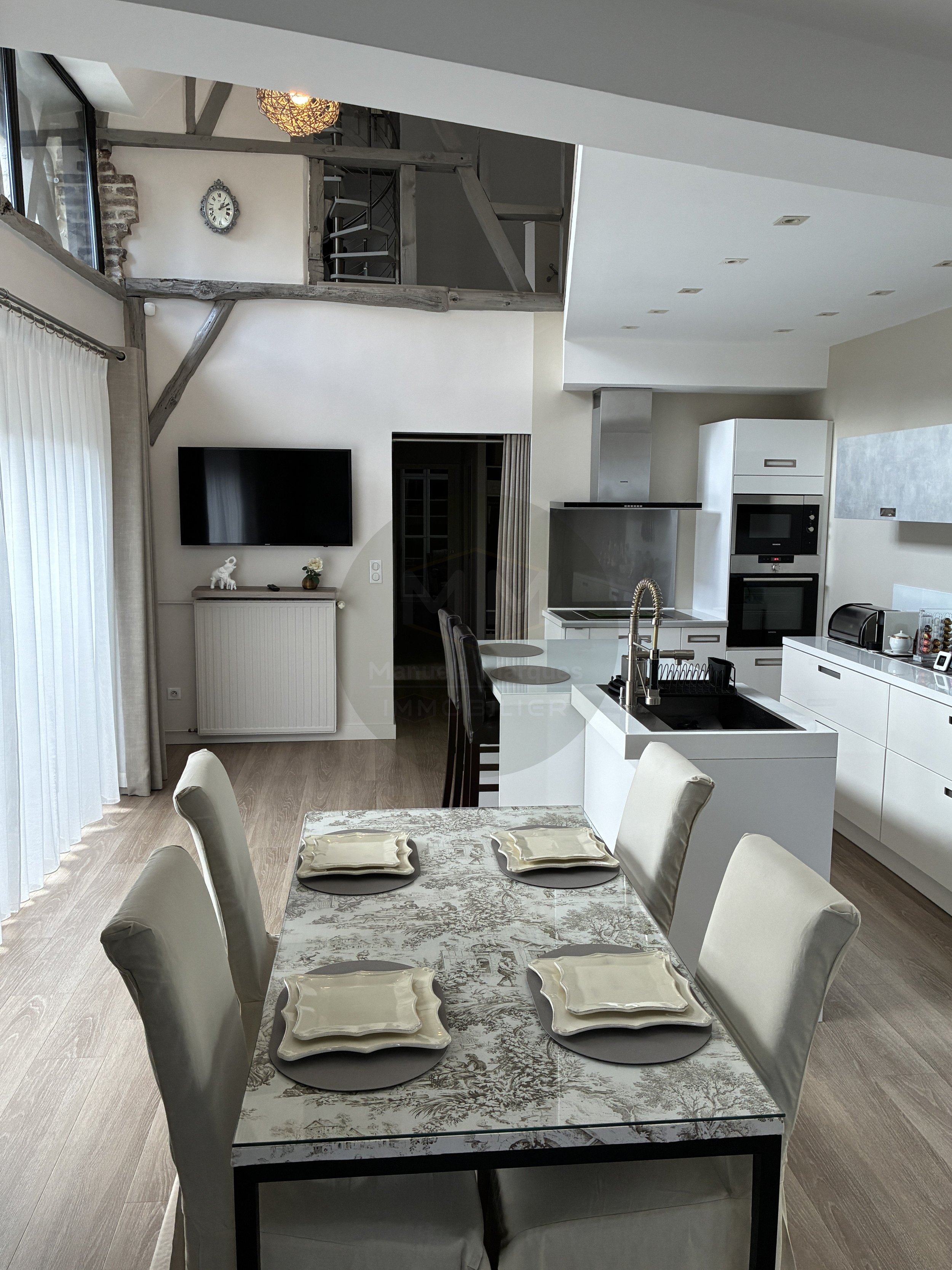 photo_3_1444.jpg