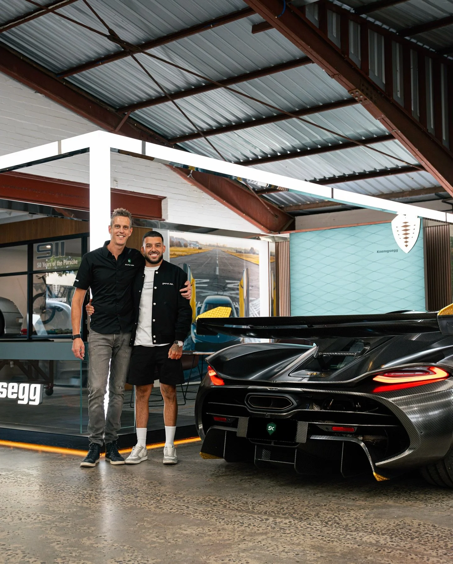 Today marks Australia&rsquo;s first Koenigsegg Jesko delivery to @adrian_portelli by Sullivan Kerr.
This Attack is extensively optioned with KNC Carbon, Environmental Power Upgrade, Matt Carbon Dash, Anodised Gold Pedals and Exterior Badging amongst 