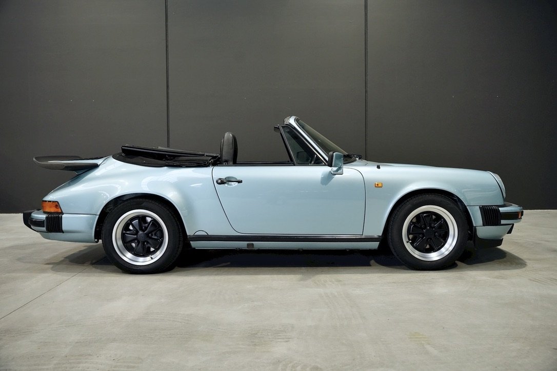 1988 PORSCHE 911 CARRERA 3.2 CABRIOLET