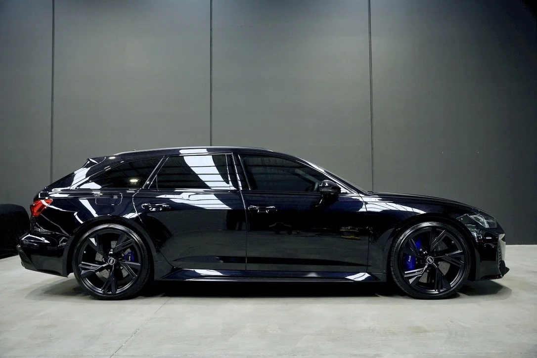 2021 AUDI RS6