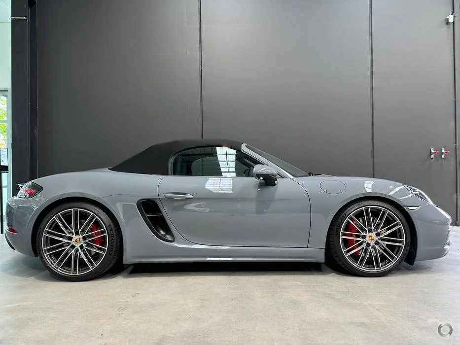 2024 PORSCHE 718 BOXSTER GTS