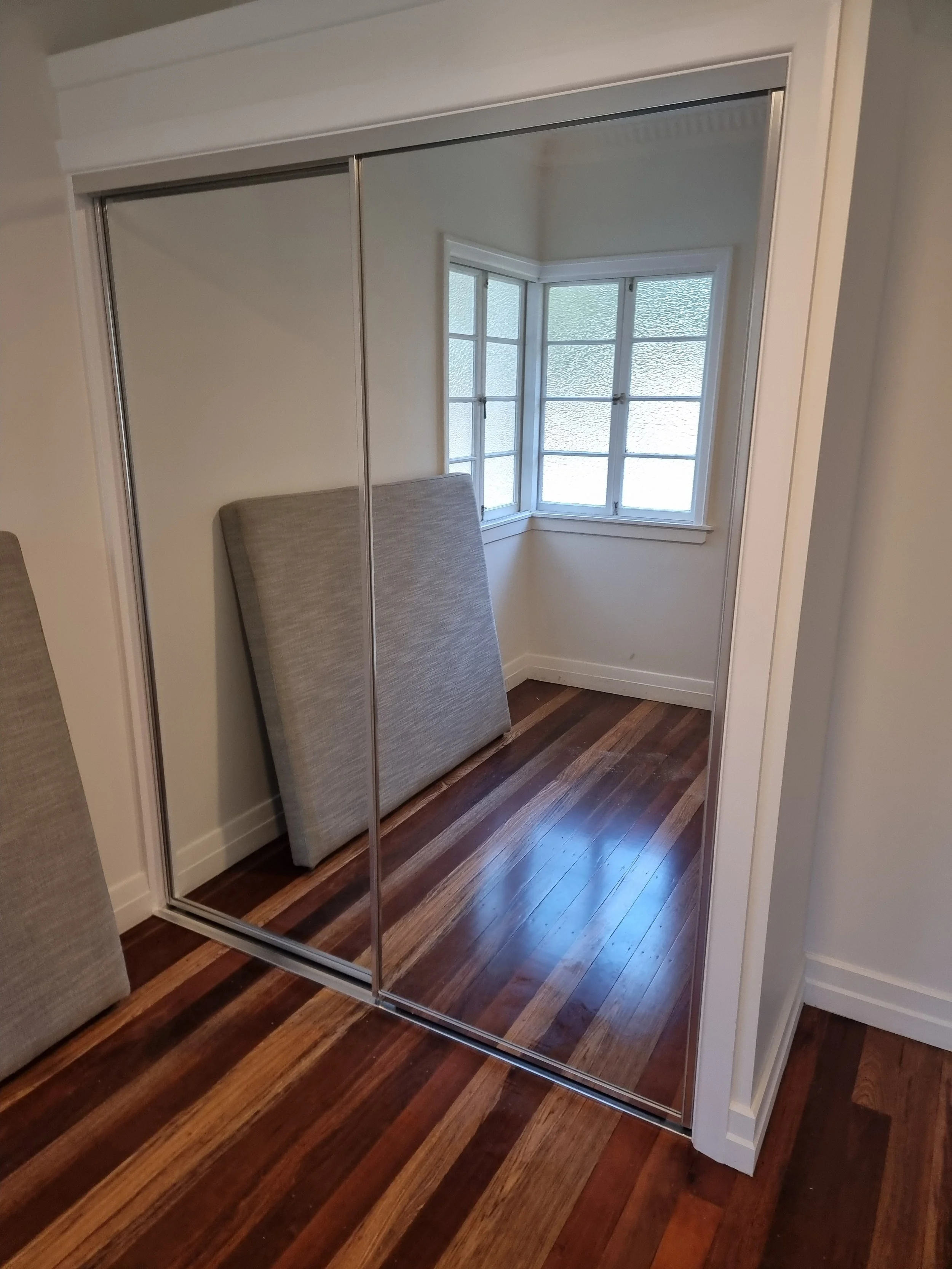 Robe Doors Sunshine Coast — Aura Glass
