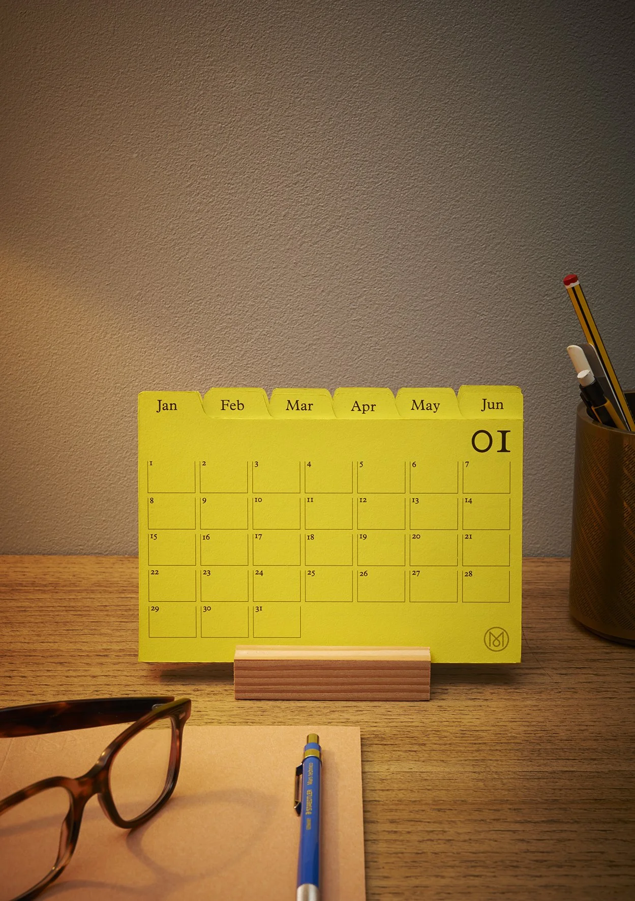 merch issue 681002sml.jpg