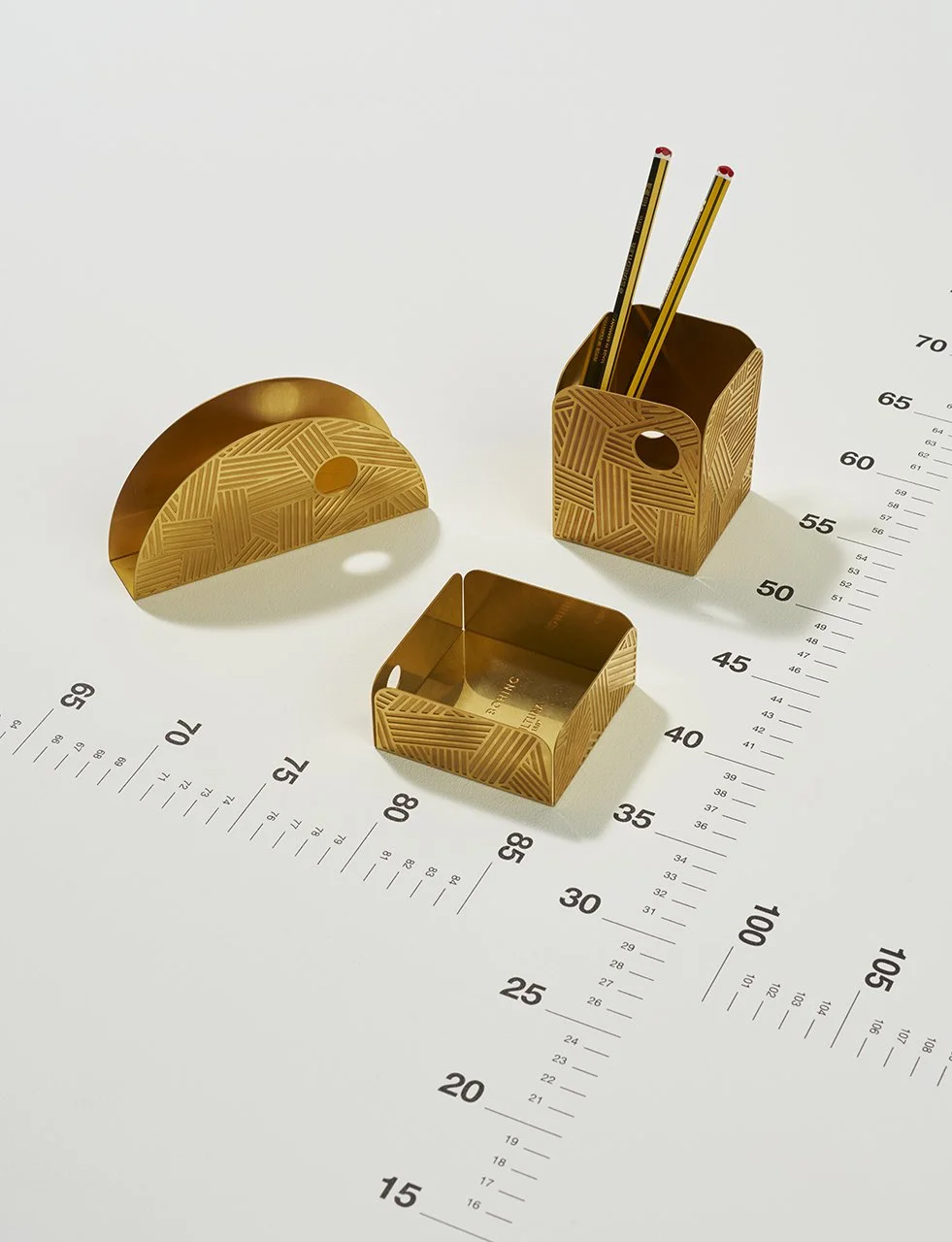 issue 88 top 25172.jpg