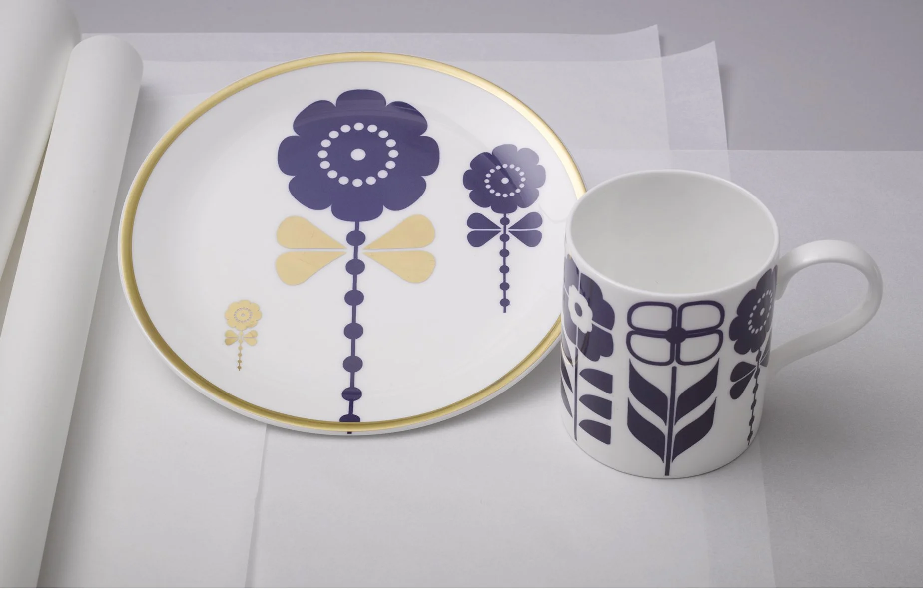 issue 42 5383 copy.jpg