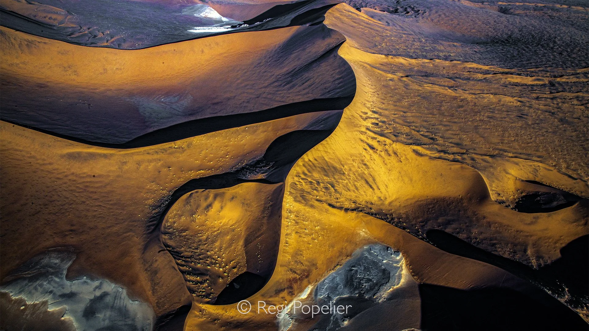 Namibia002 - Aerial image from  skeleton coast.