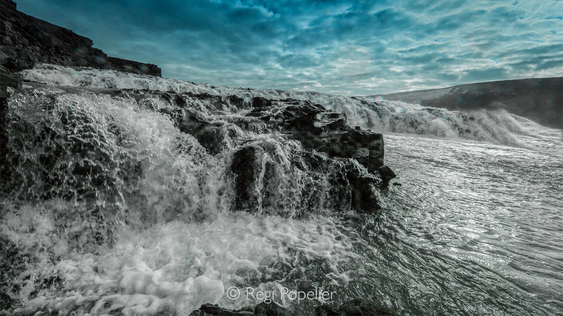 OICEL006 - Detailed image of Godafoss waterfall. 