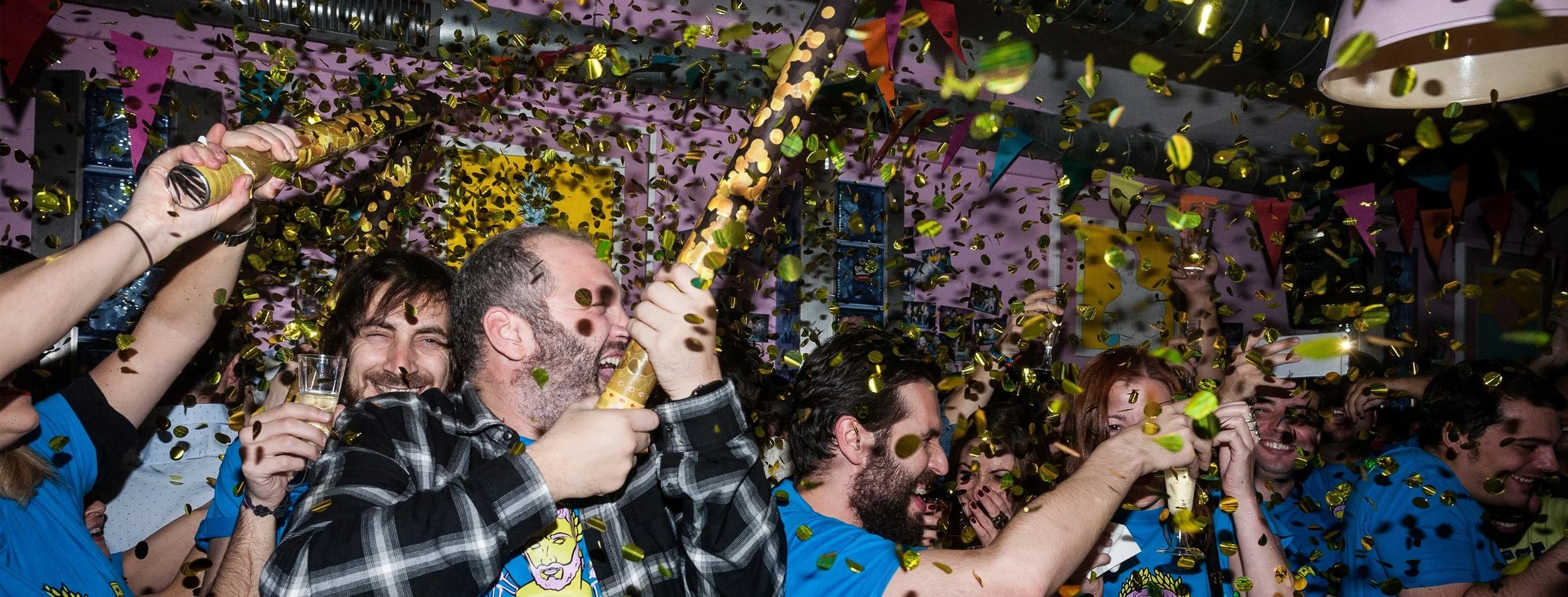 Bares para socializar en Chueca: los que funcionan si viajas solo
