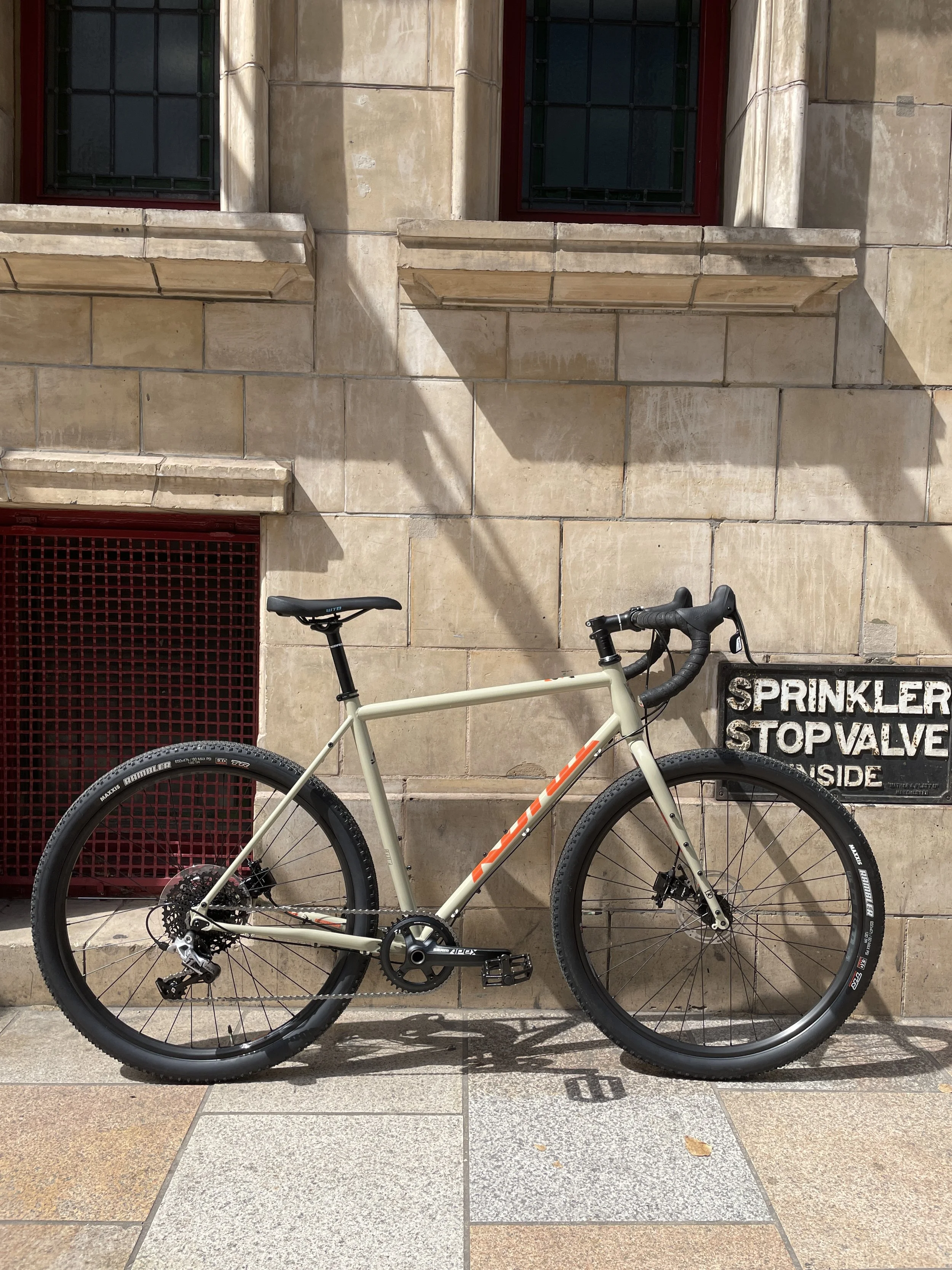 Kona Rove DL