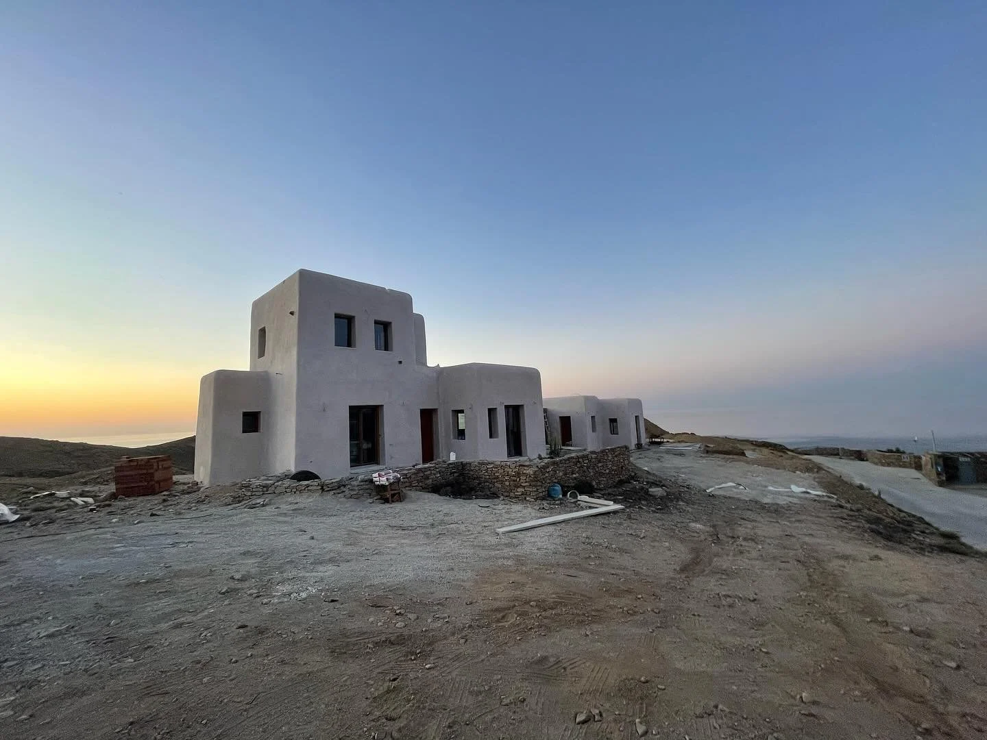 Four years ago, from bricks, to snow, to sunsets. It's been a crazy journey to build Rancho Kaya
#ranchokaya