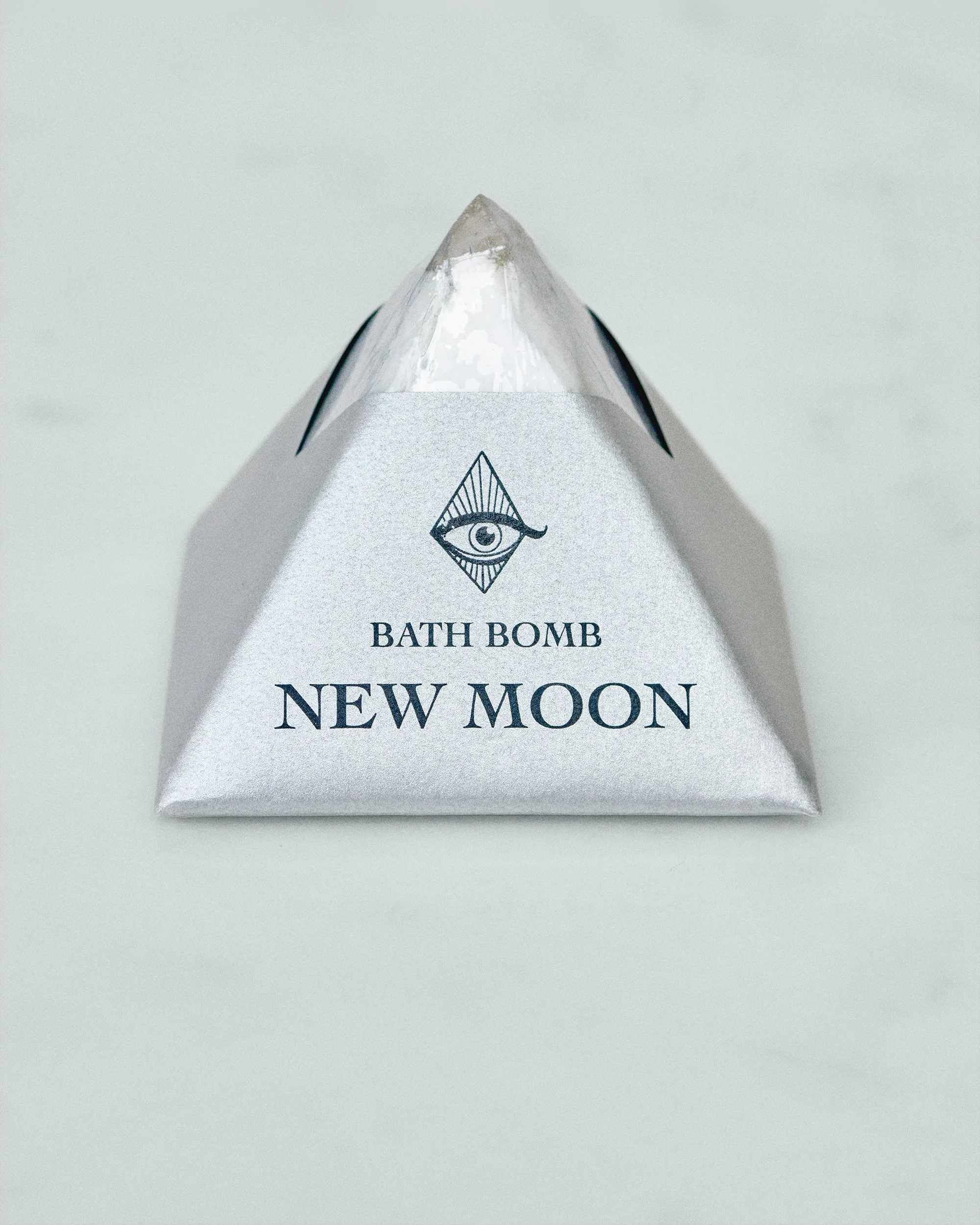 NEW MOON BATH BOMB