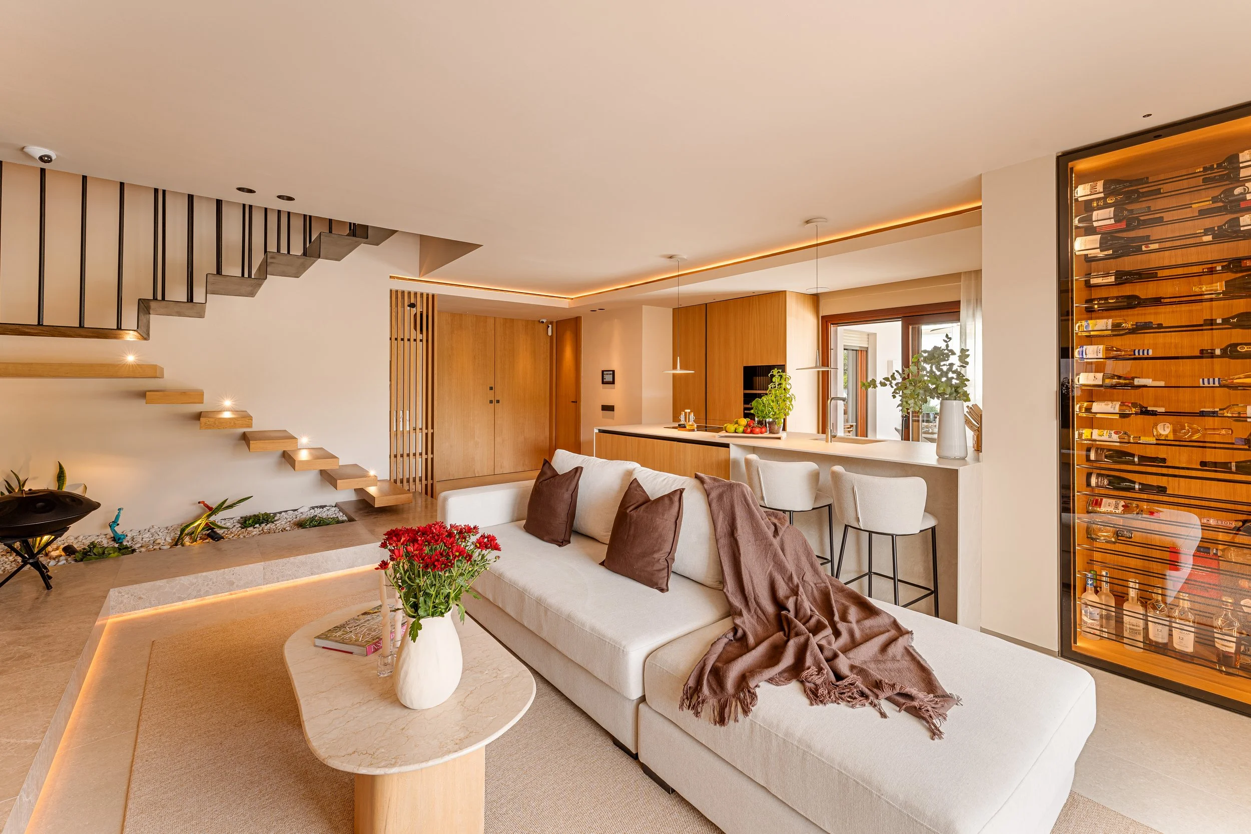 PenthouseEstelle_29.jpg