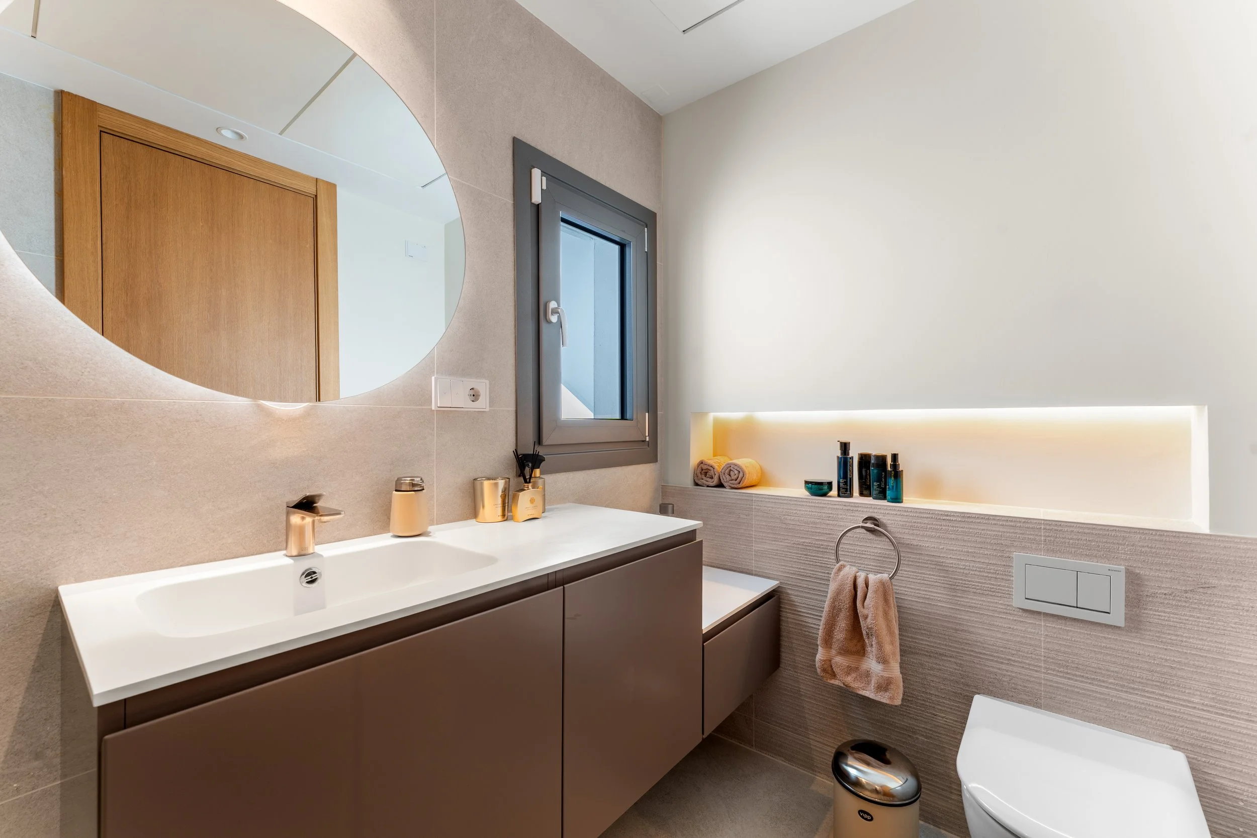 Penthouse Lina Interior-11.jpg