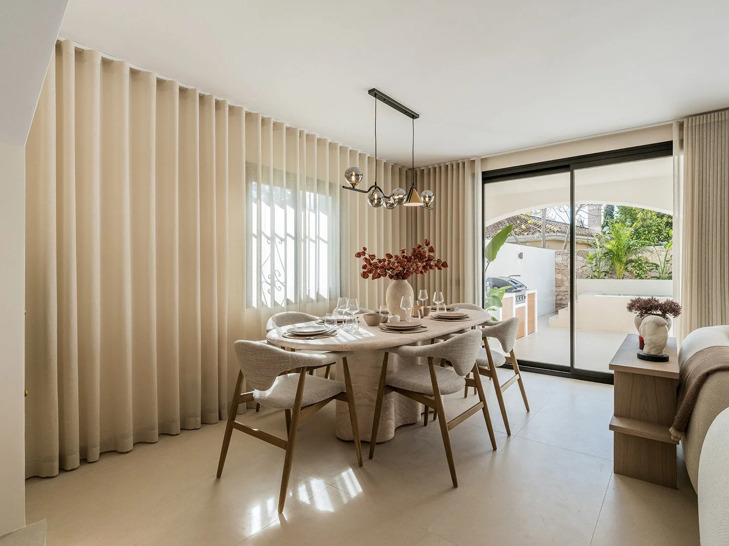 Callum Swan Las Petunias 13 WEB-26 copy.jpg