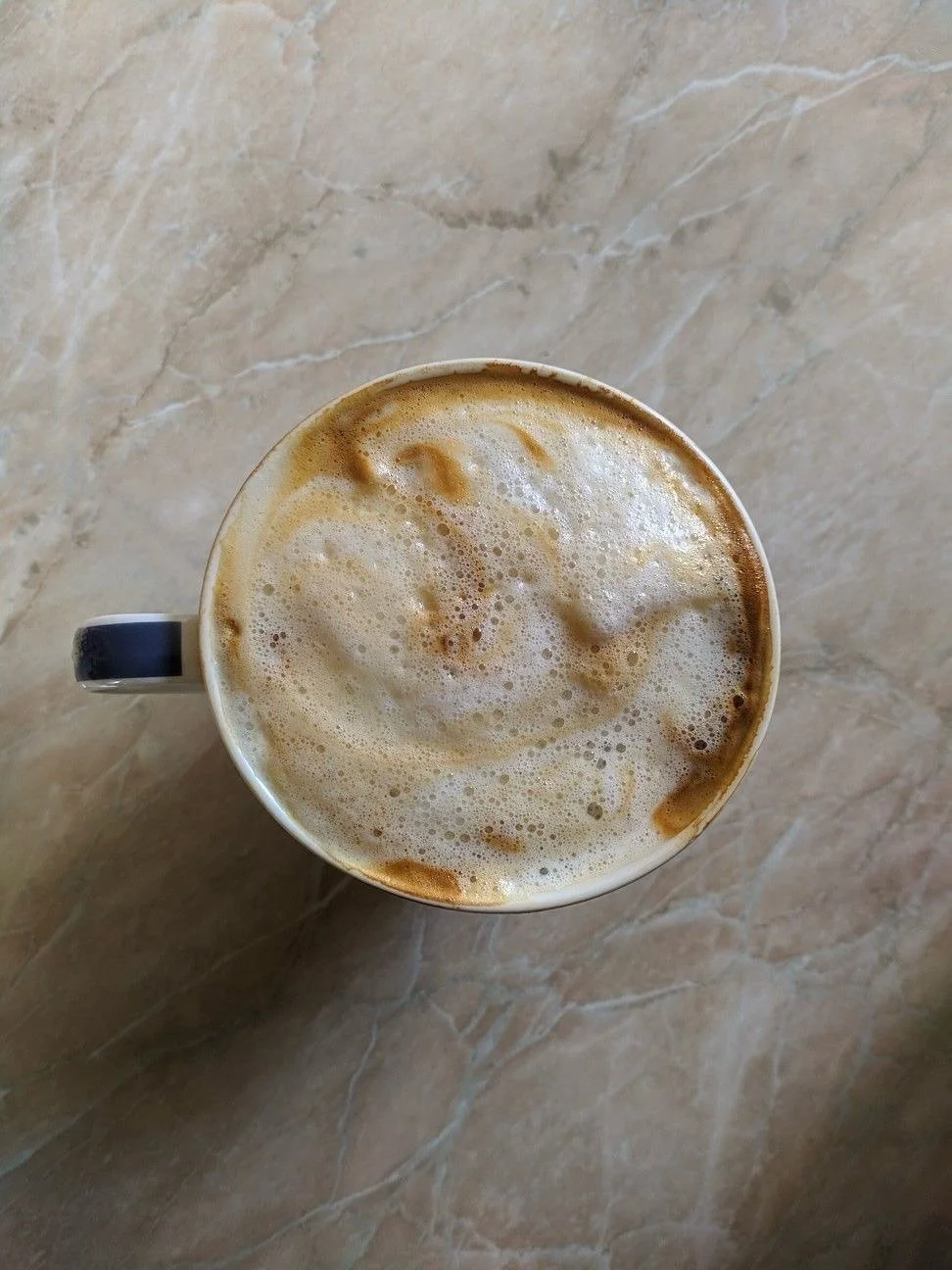 A little mix from this week: coffee mornings, creative work days, and special events🦋

A blend of work, travel, and everyday moments that inspire, enjoying creativity, wellness, and slow living.