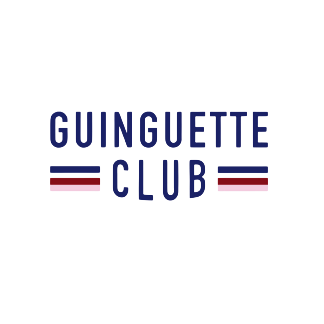 Logo du Guinguette Club avec texte bleu et rayures rouges, blanches et roses.