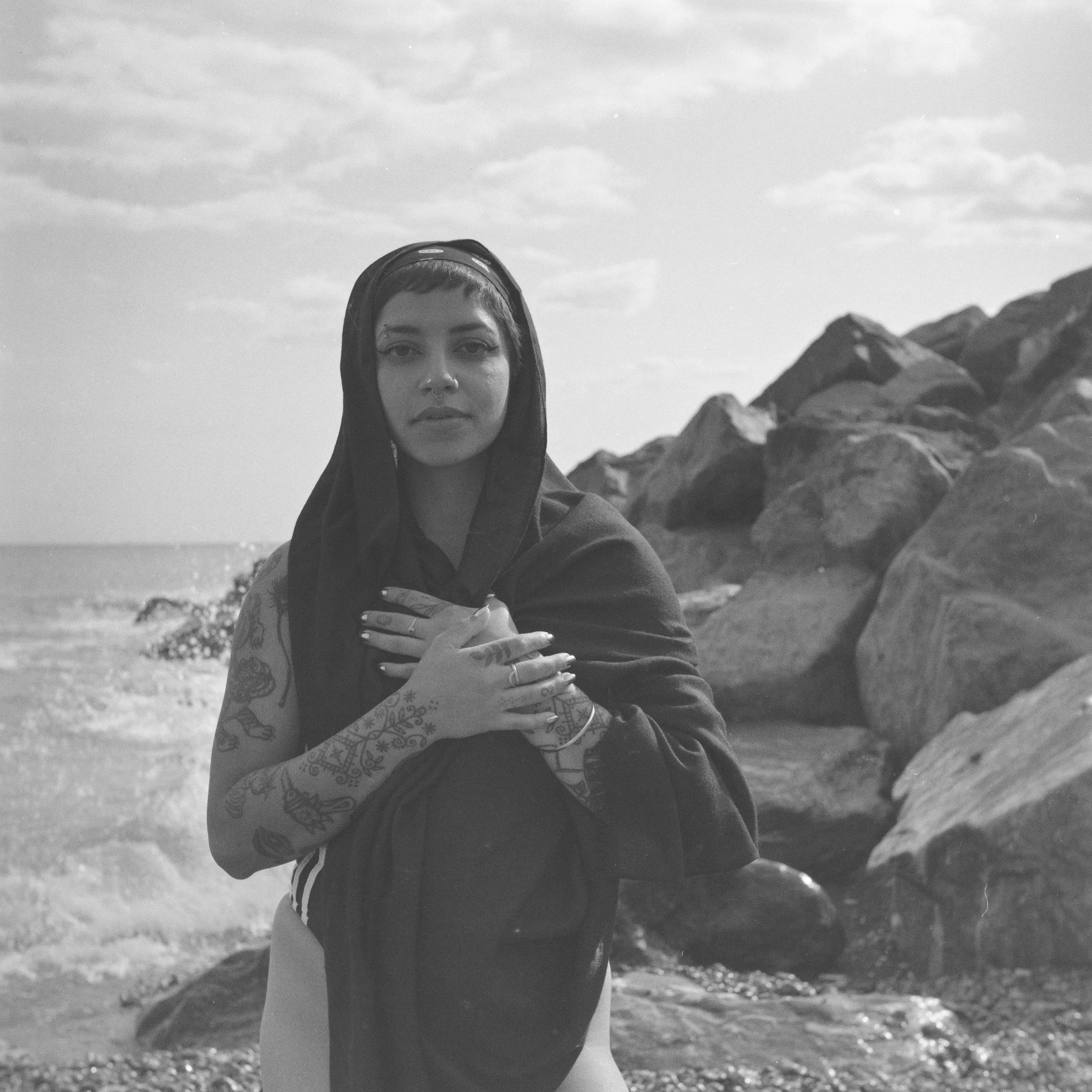 07-08-25 120 B+W-6.jpg