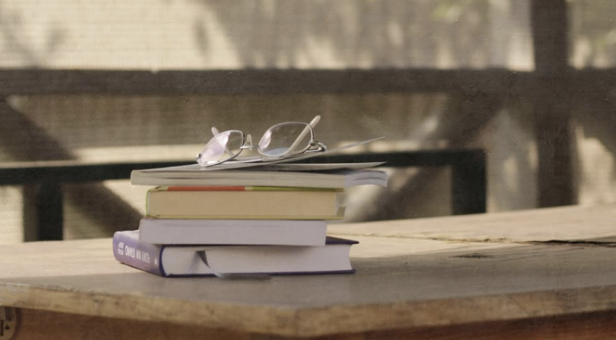 What Does a Beta Reader Do? A Complete Guide for Writers