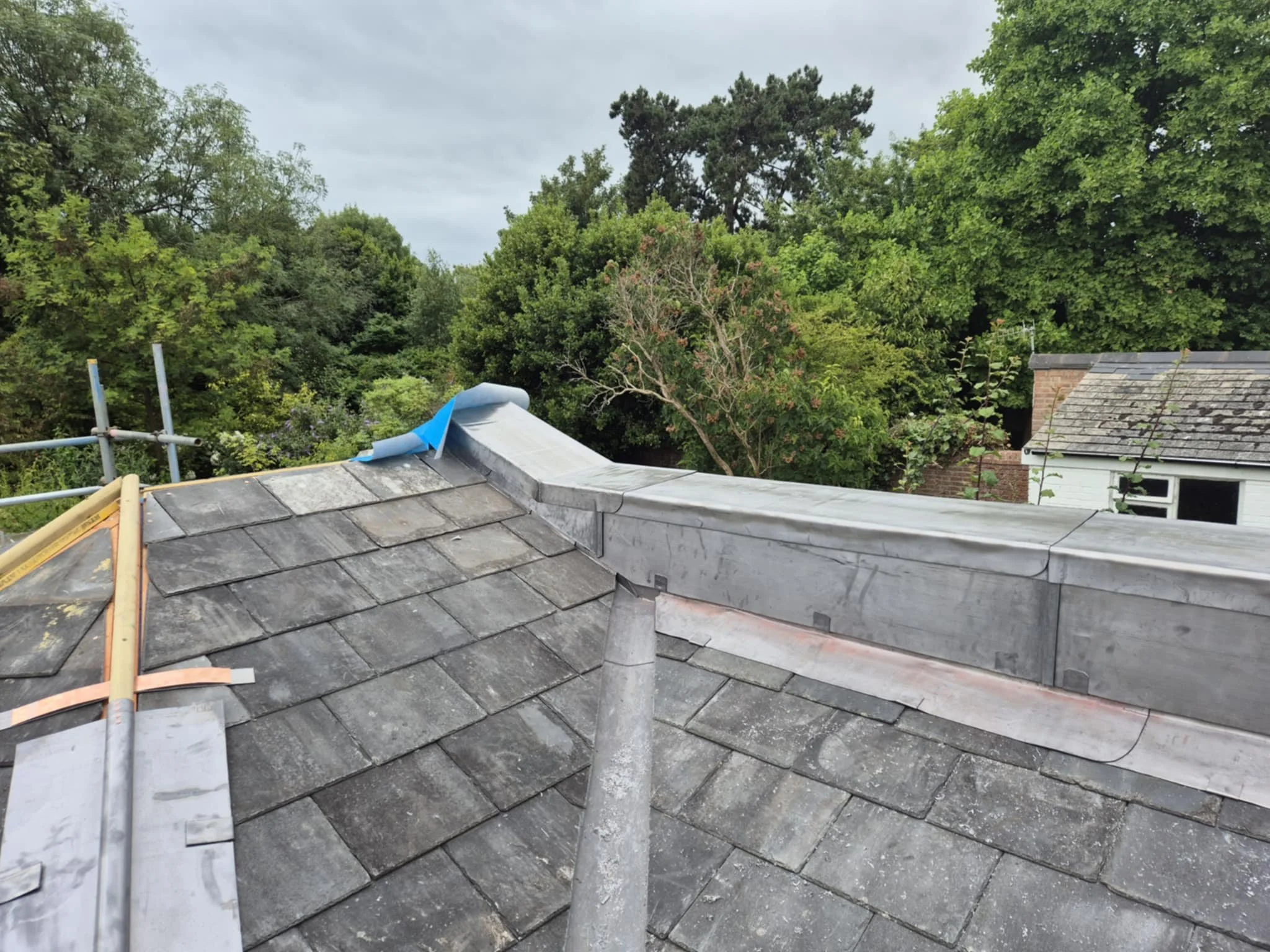 Full lead hip replacement on a roof in Lyme Regis by Apex Roofing and Leadwork