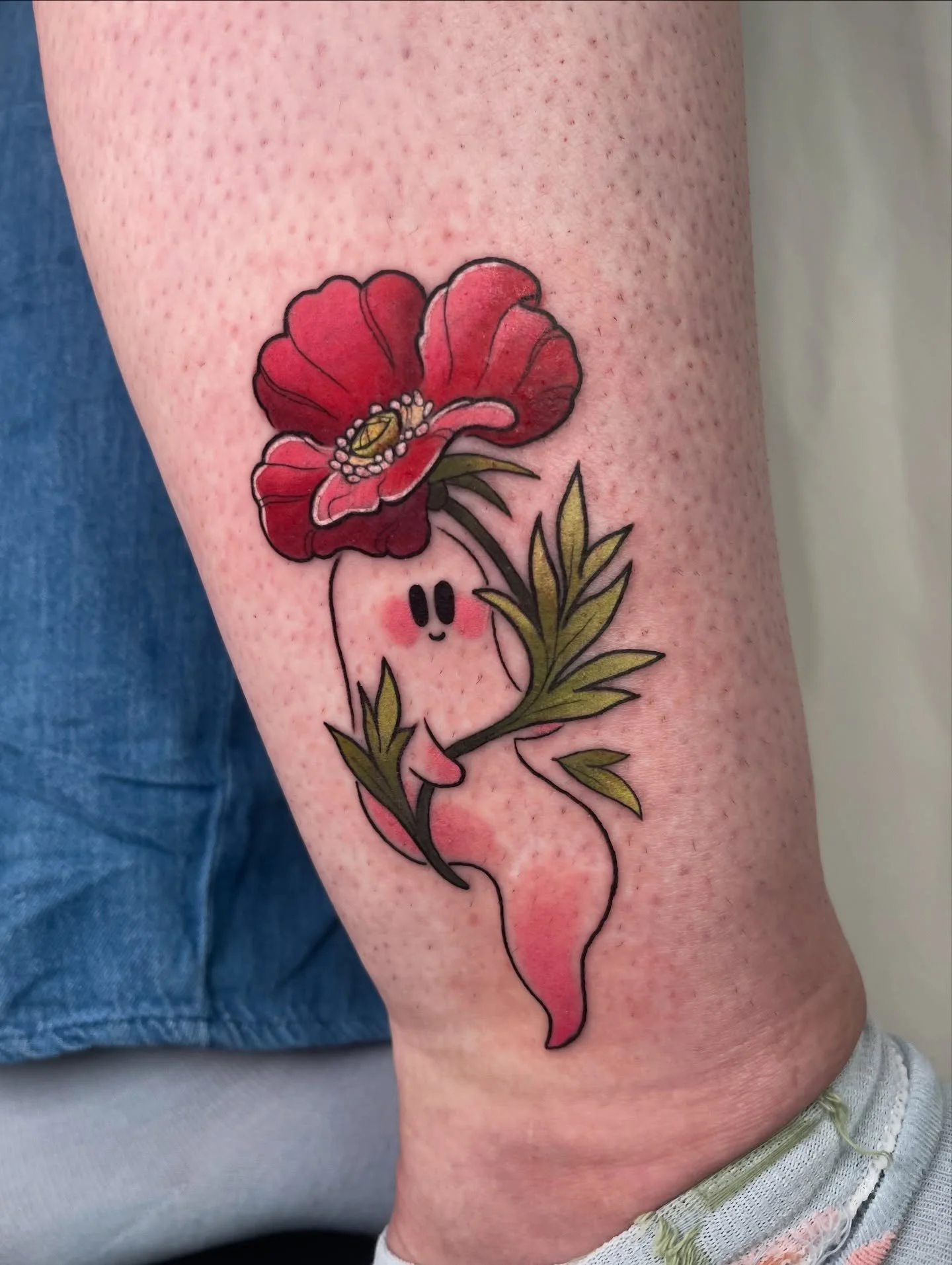 Petit fant&ocirc;me coquelicot fait en mai dernier pour Bree ✨

J&rsquo;ai tellement de retard sur mes post que &ccedil;a en est presque criminel ! Des centaines de projets trop cool attendant que je trouve la motivation d&rsquo;ouvrir instagram et m