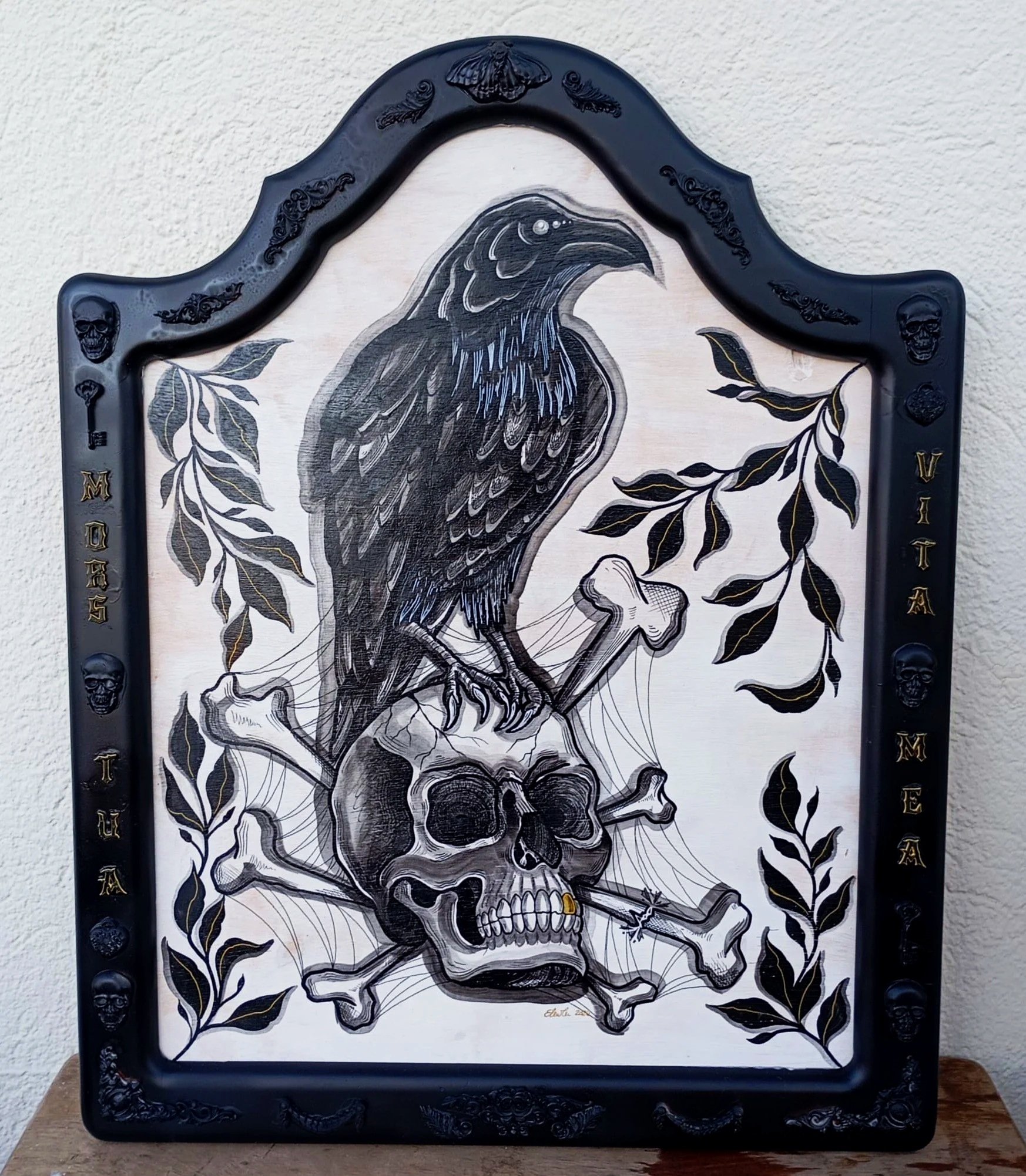 MORS TUA VITA MEA
78x62cm
350€